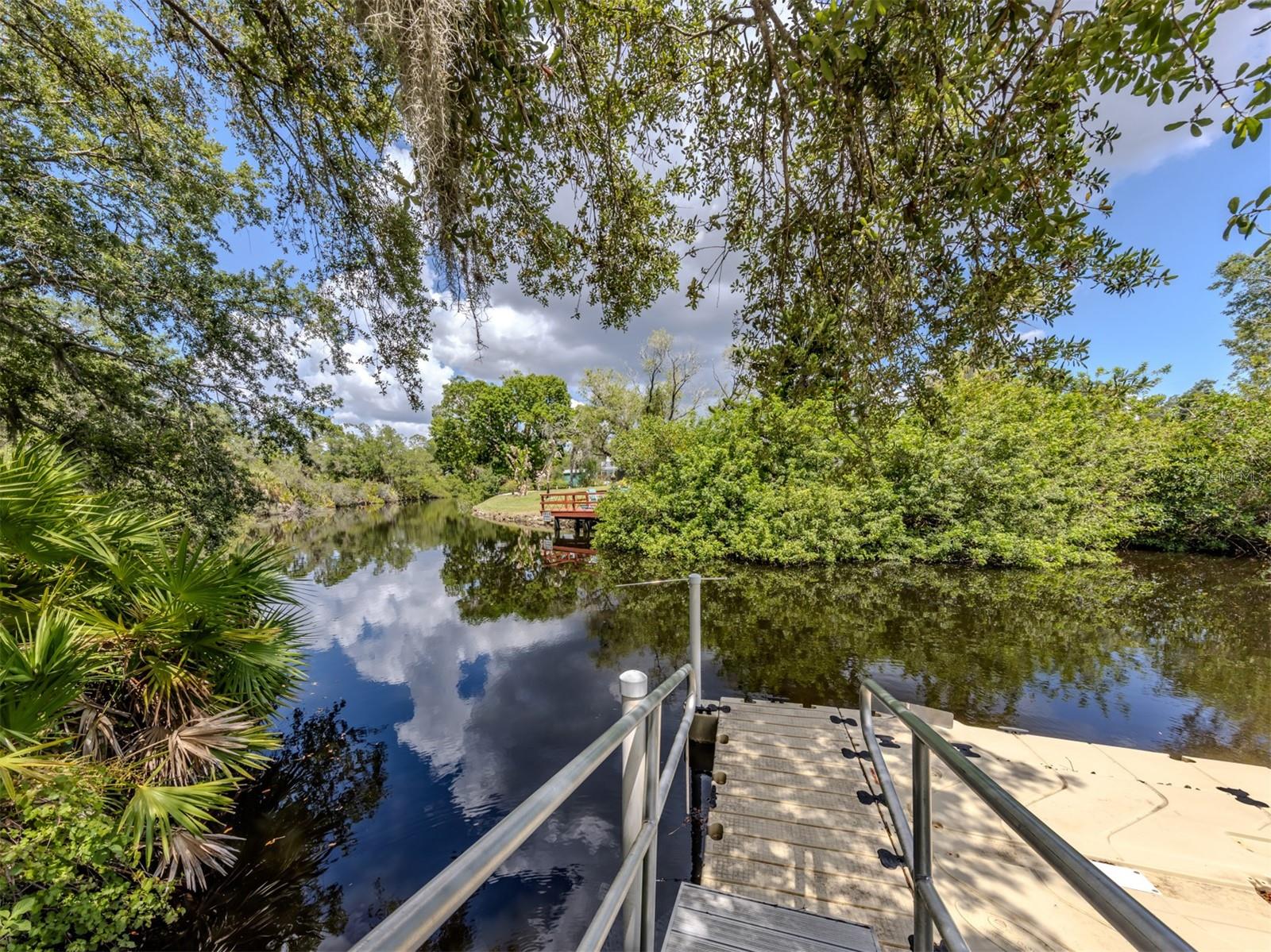 11883 DE LEON DR — photo 28
