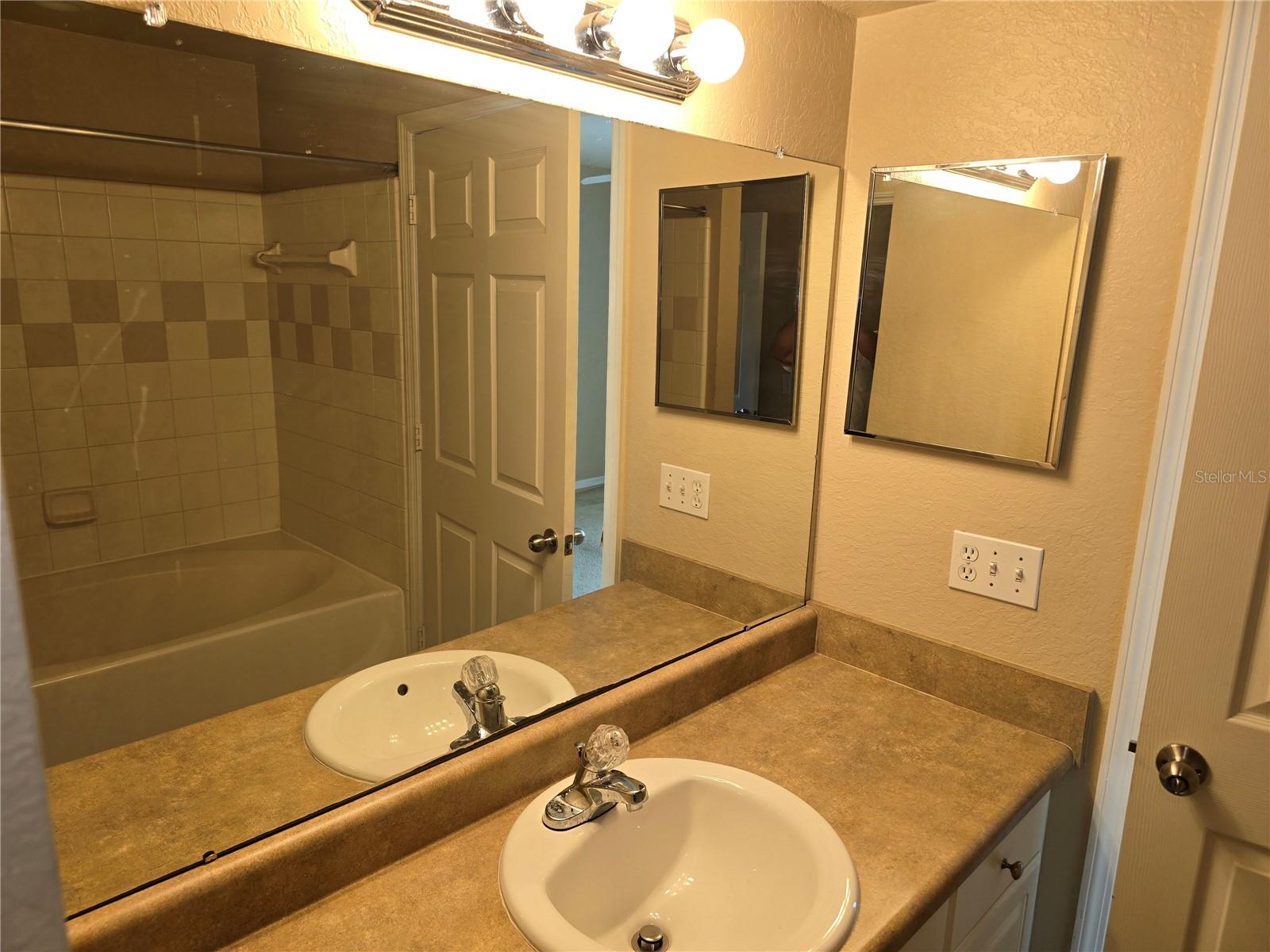 5601 ROSEHILL RD #203 — photo 15