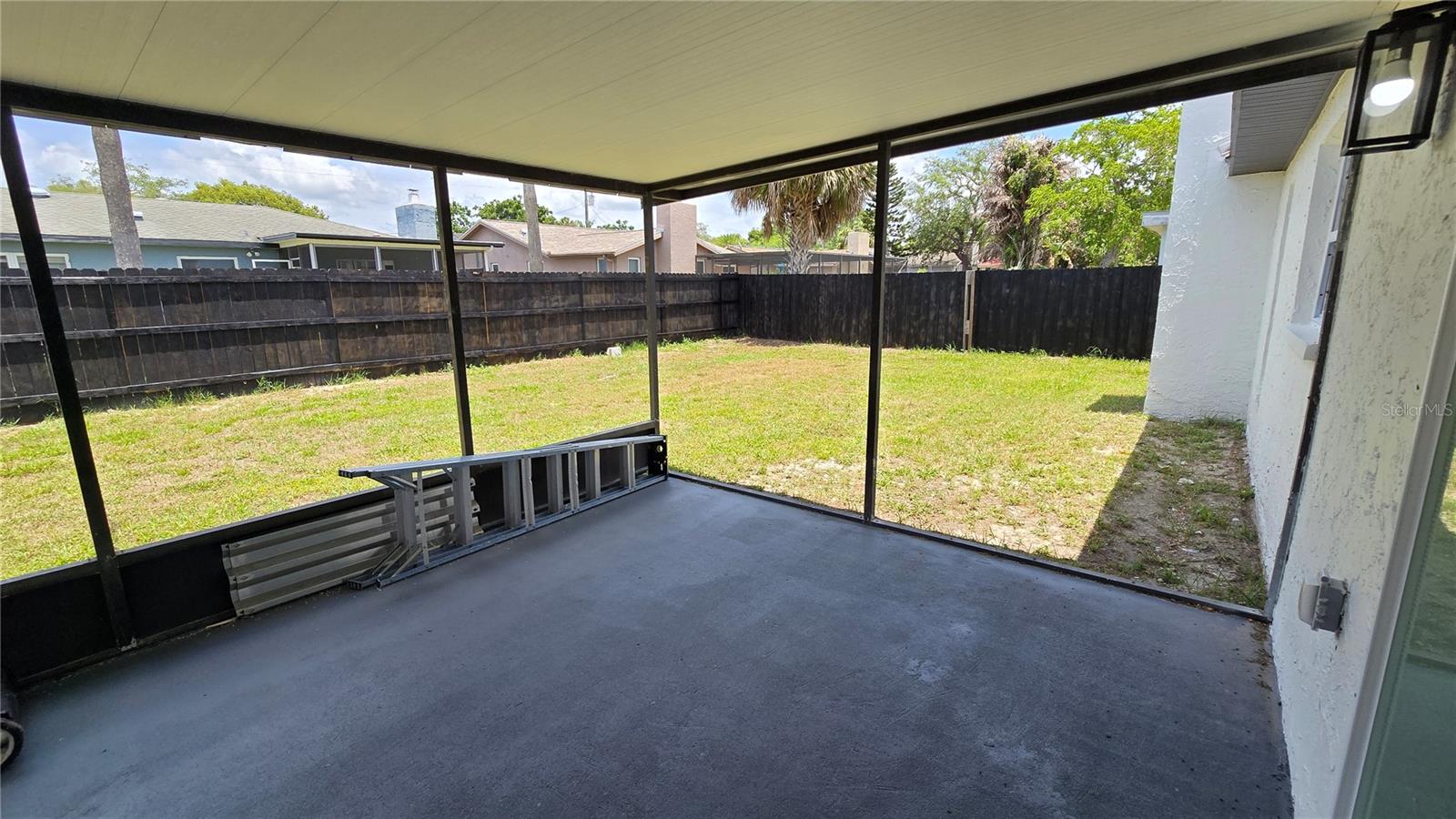 8607 LONGBOAT LN — photo 24