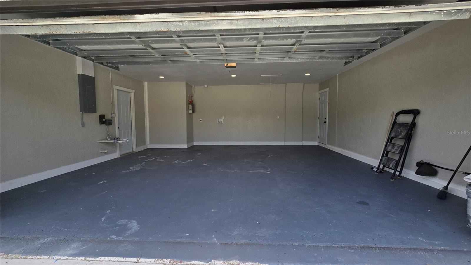 8607 LONGBOAT LN — photo 27