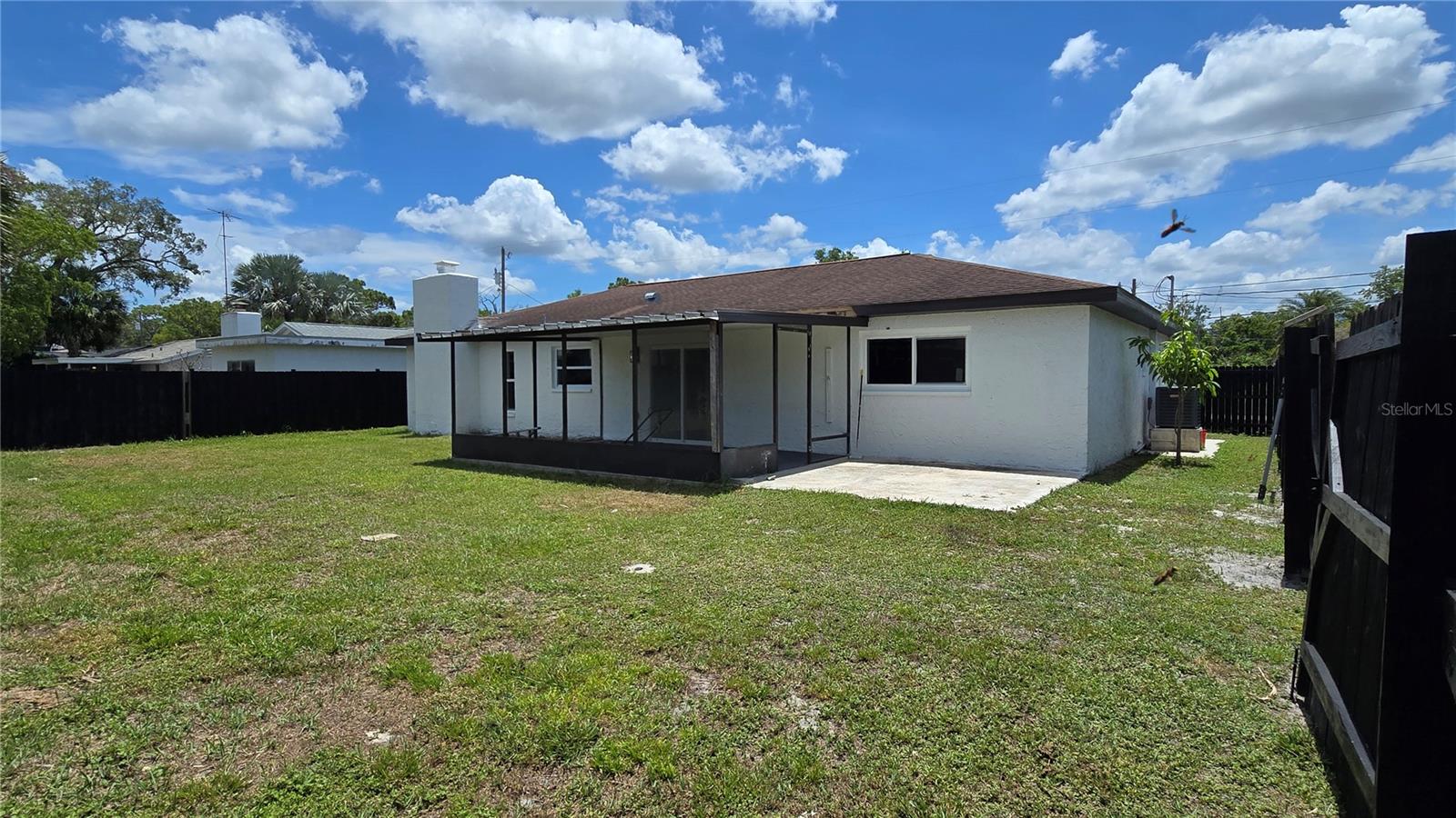 8607 LONGBOAT LN — photo 22