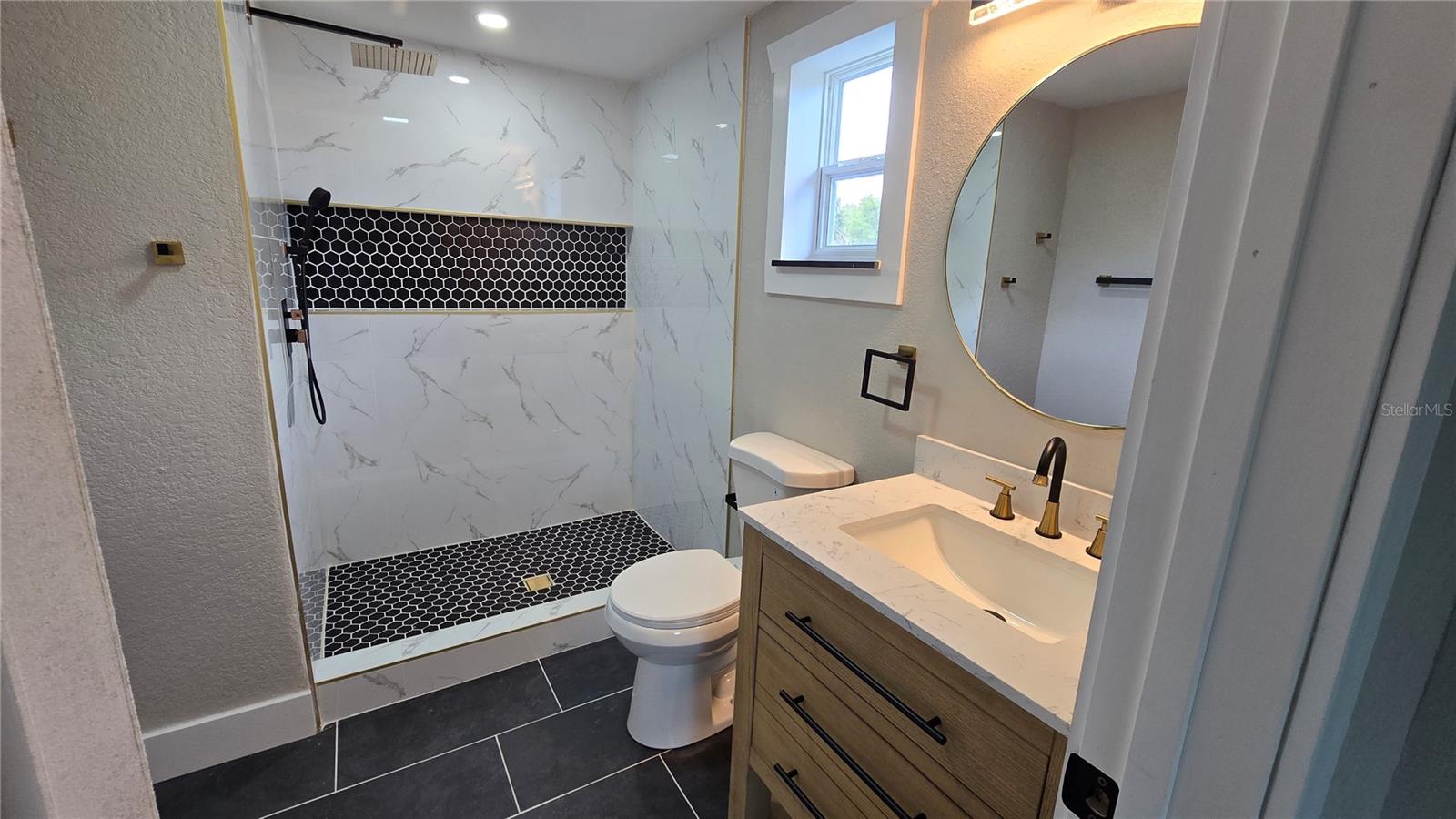 8607 LONGBOAT LN — photo 13