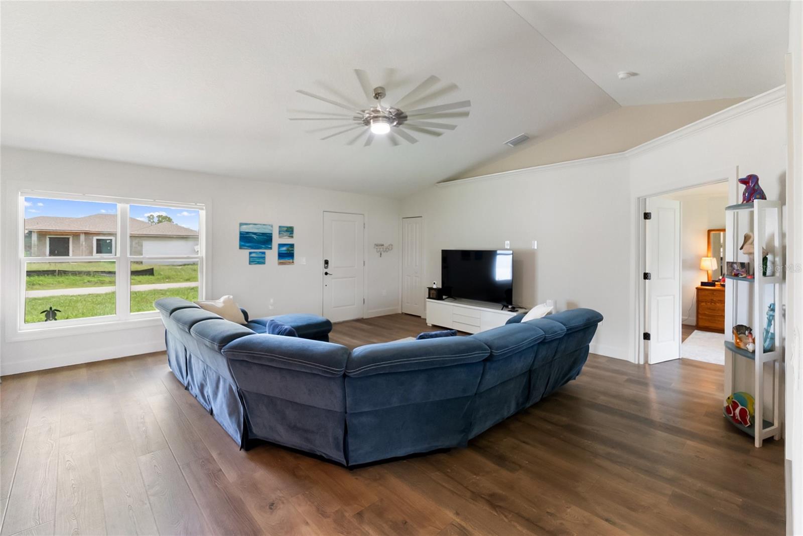 3397 ZORATOA AVE — photo 13