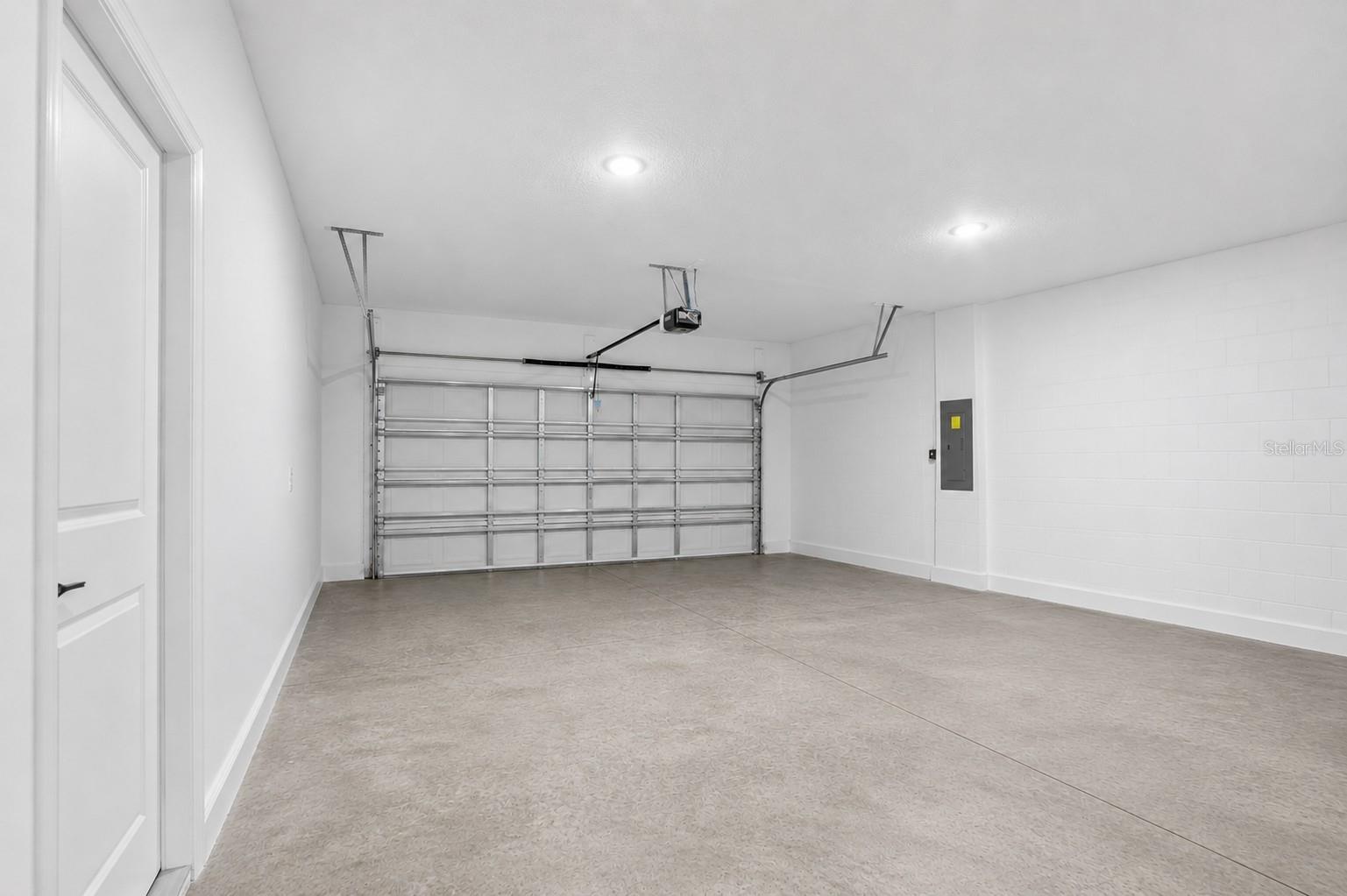 10009 SURREY ROSE DR — photo 28