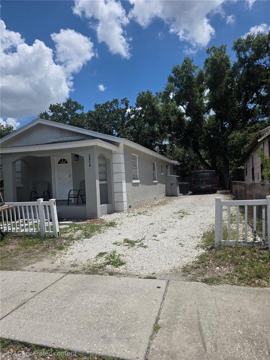 2619 E CHELSEA ST — photo 3