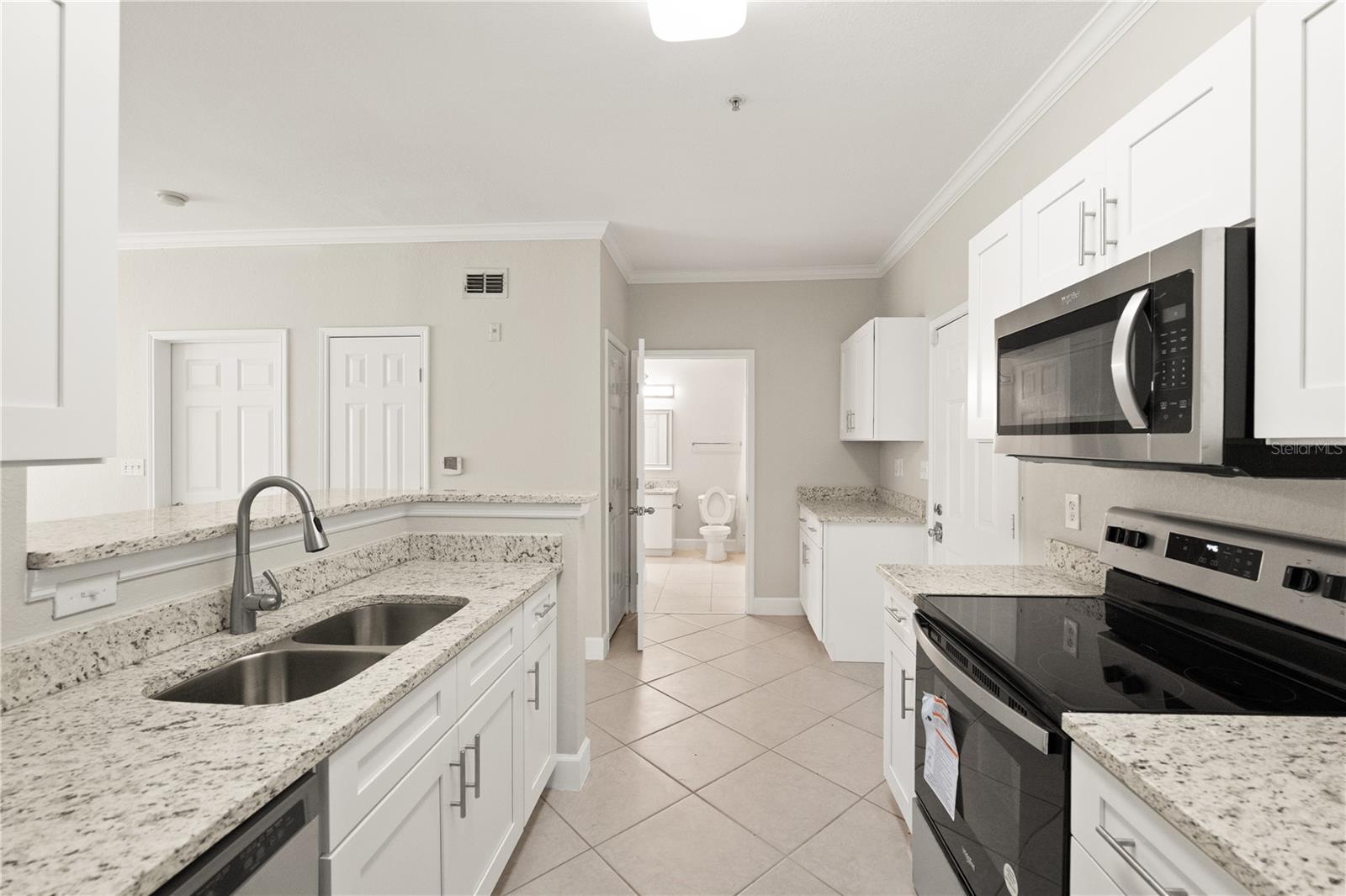 4307 BAYSIDE VILLAGE DR #103 — photo 16