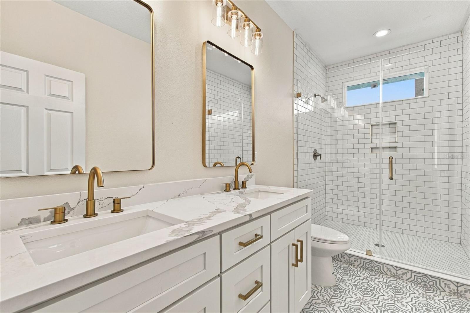 7315 MOUNT VERNON RD — photo 25