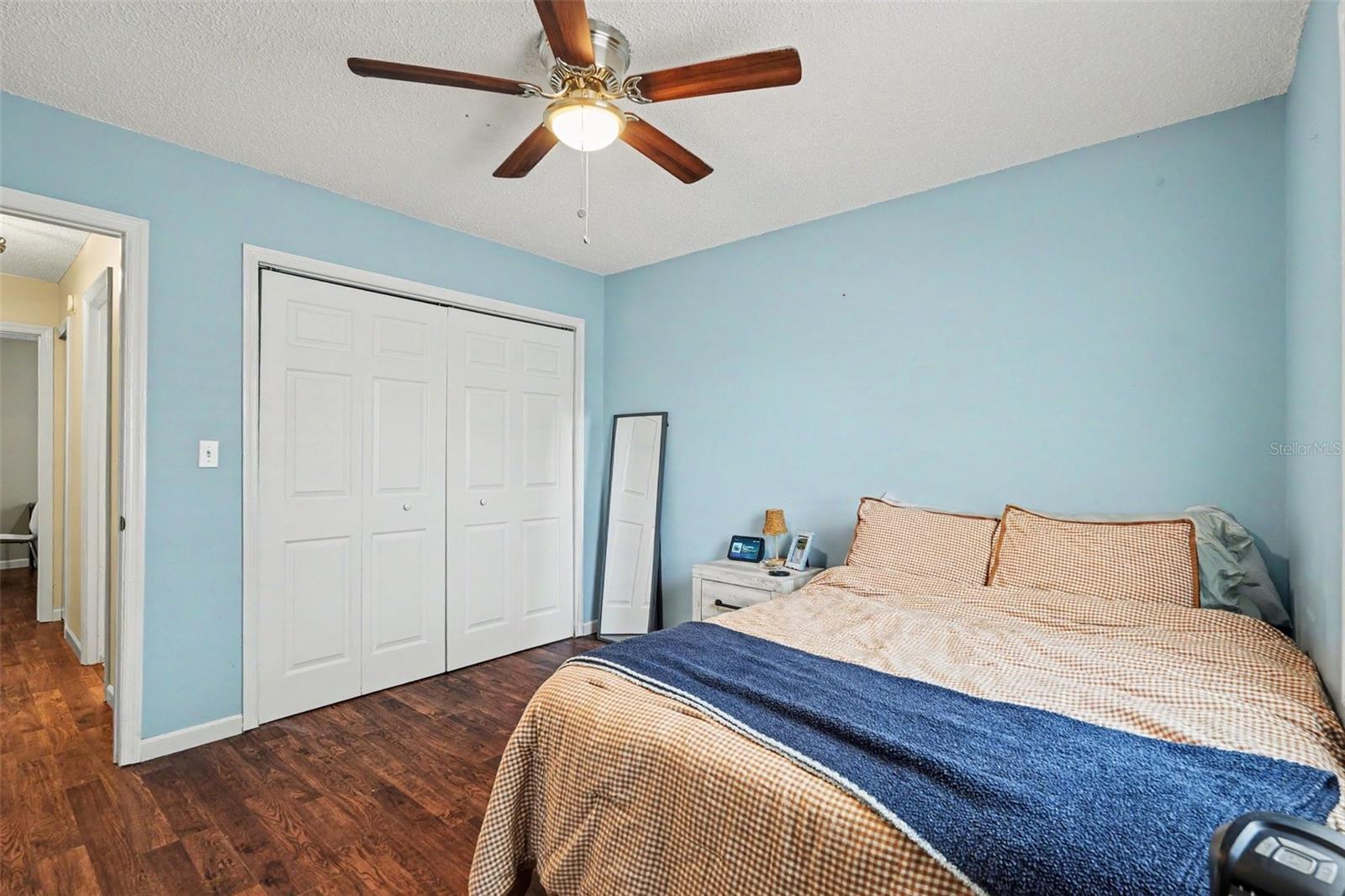 2627 SURREY DR — photo 23