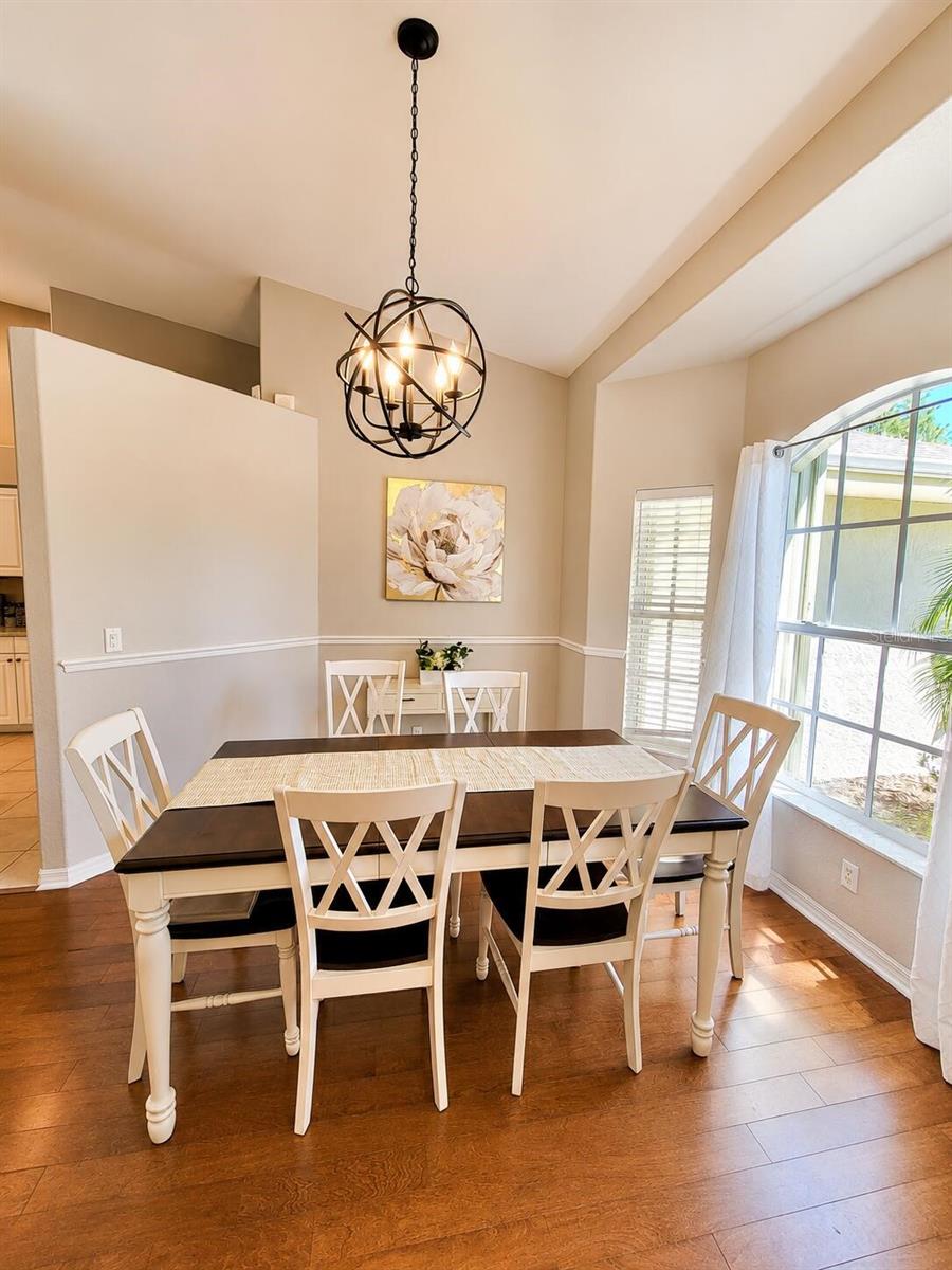 4394 GLORDANO AVE — photo 5