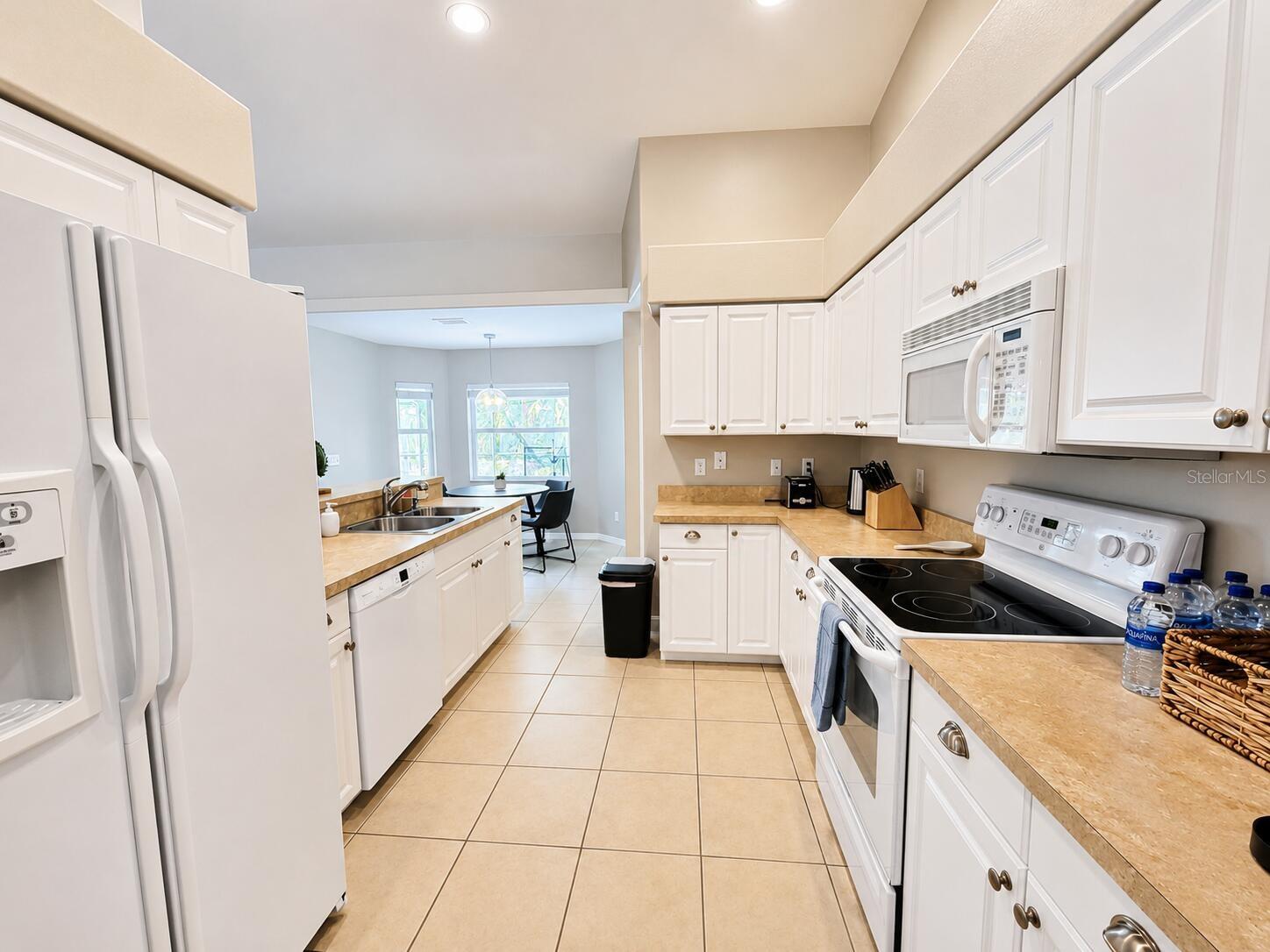 4394 GLORDANO AVE — photo 12