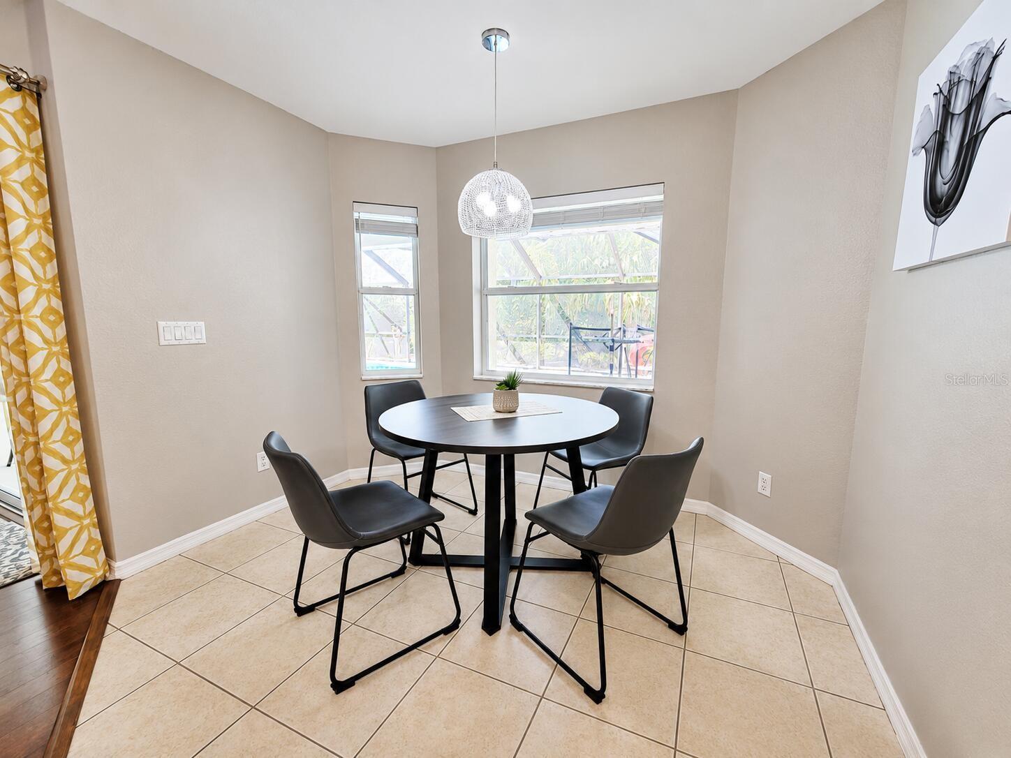 4394 GLORDANO AVE — photo 9