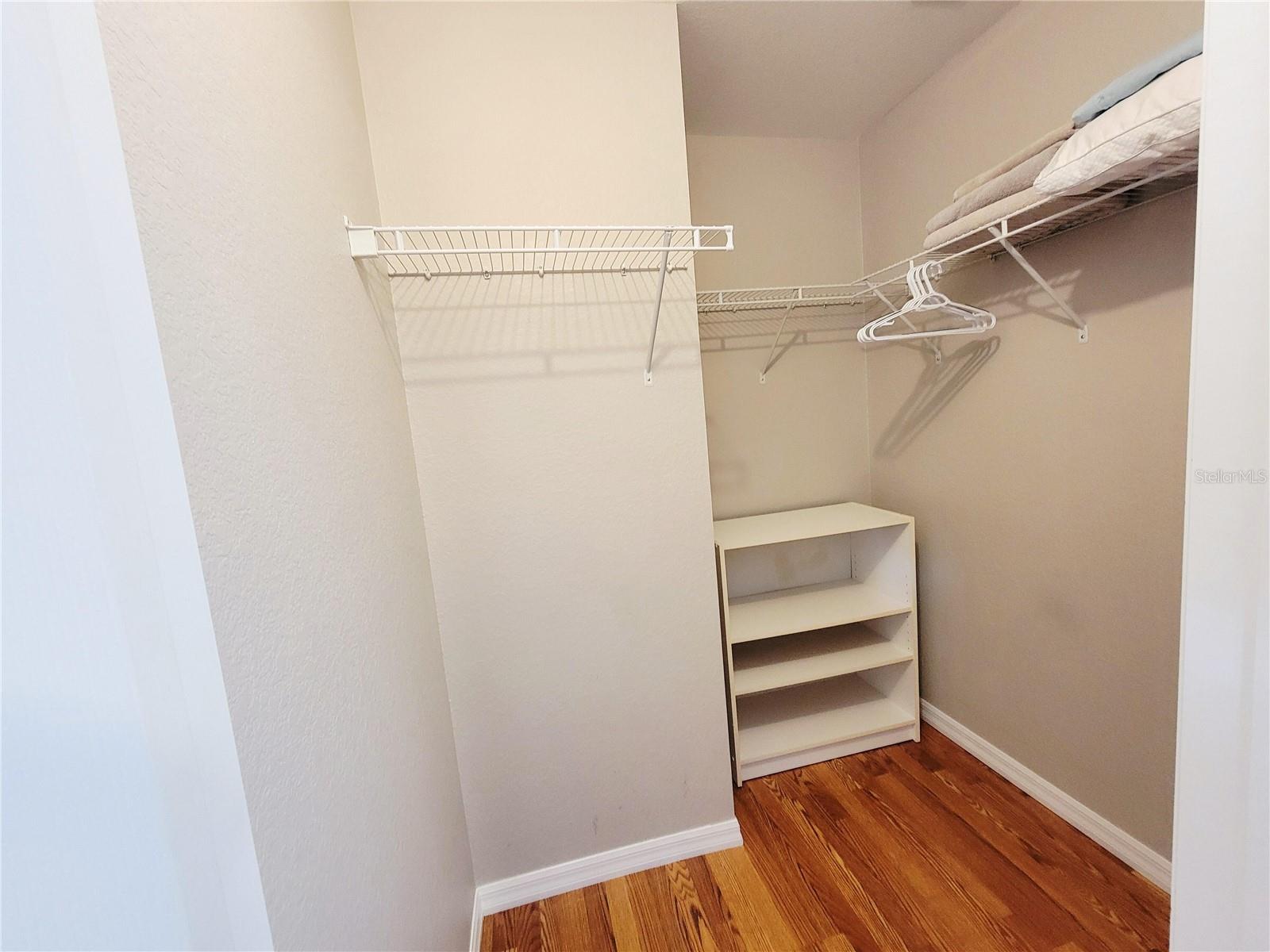 4394 GLORDANO AVE — photo 25