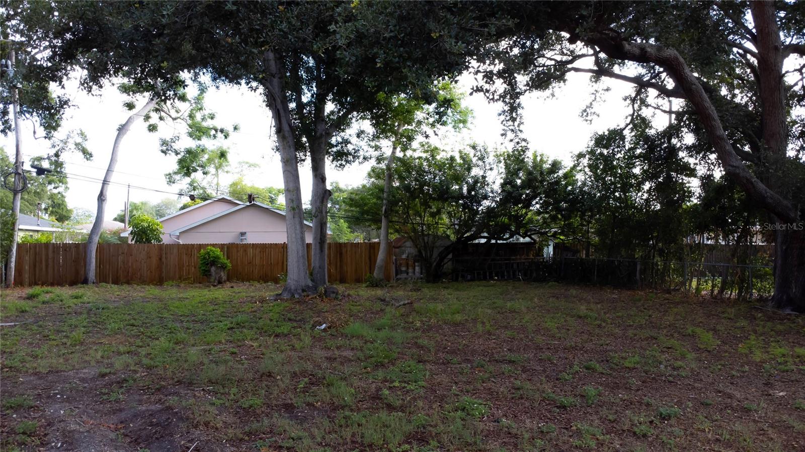 1310 BROWNING ST — photo 9