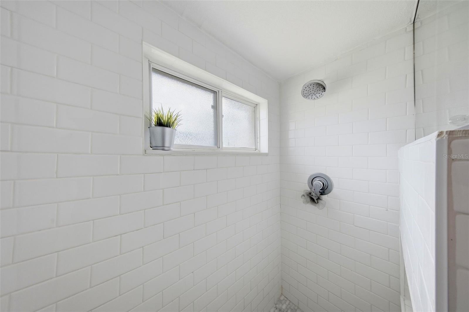 1565 CONNECTICUT AVE NE — photo 31