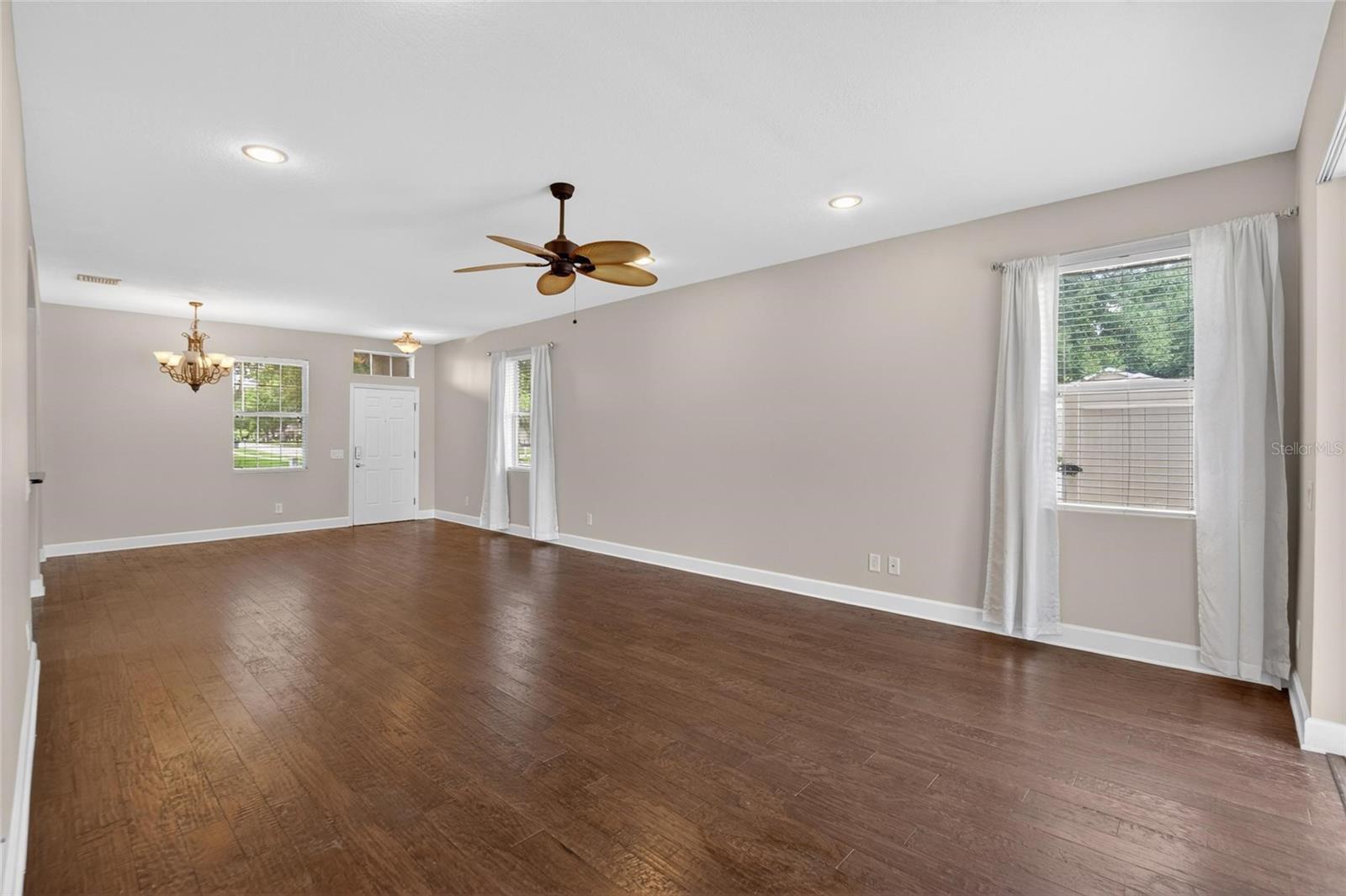 21040 GREEN WING CT — photo 6