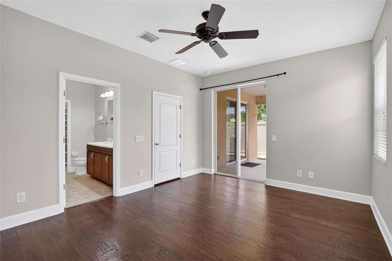 21040 GREEN WING CT — photo 12