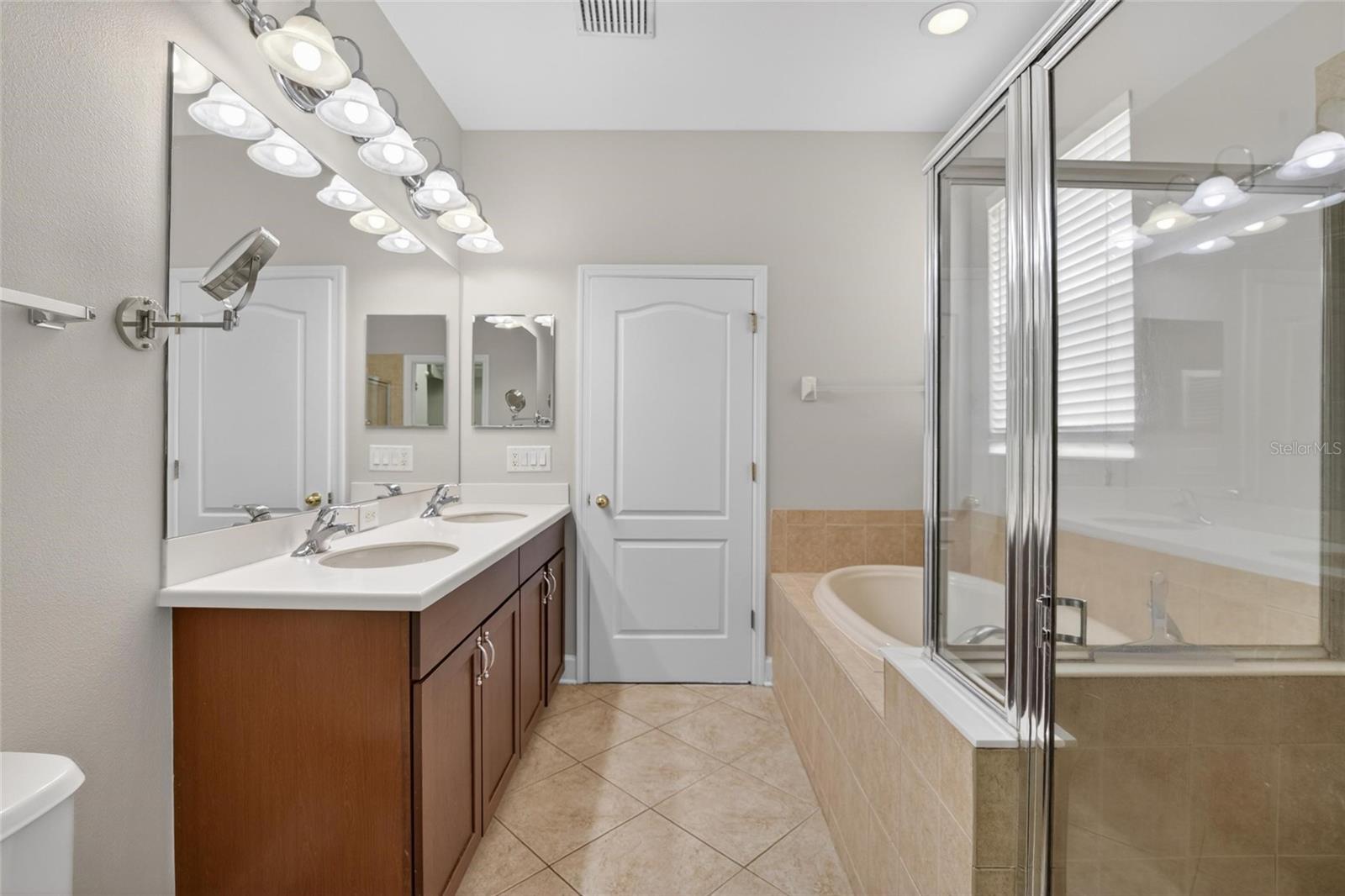 21040 GREEN WING CT — photo 14