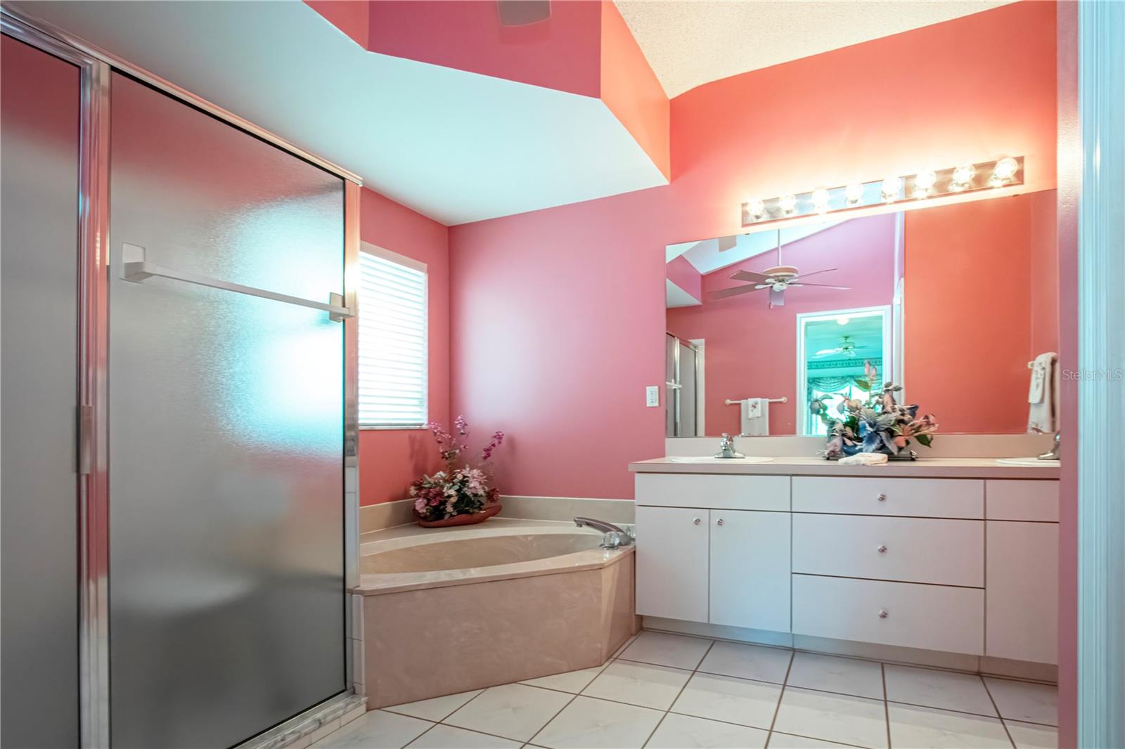 2042 PRESTANCIA LN — photo 45