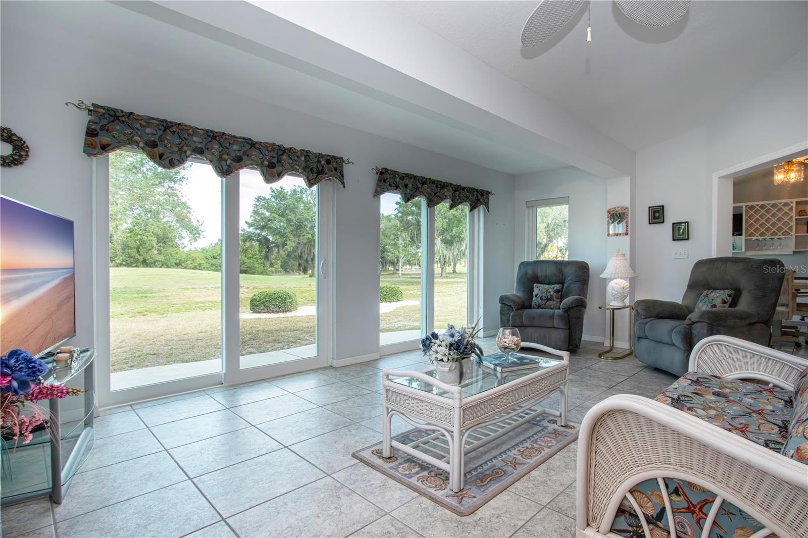 2042 PRESTANCIA LN — photo 22