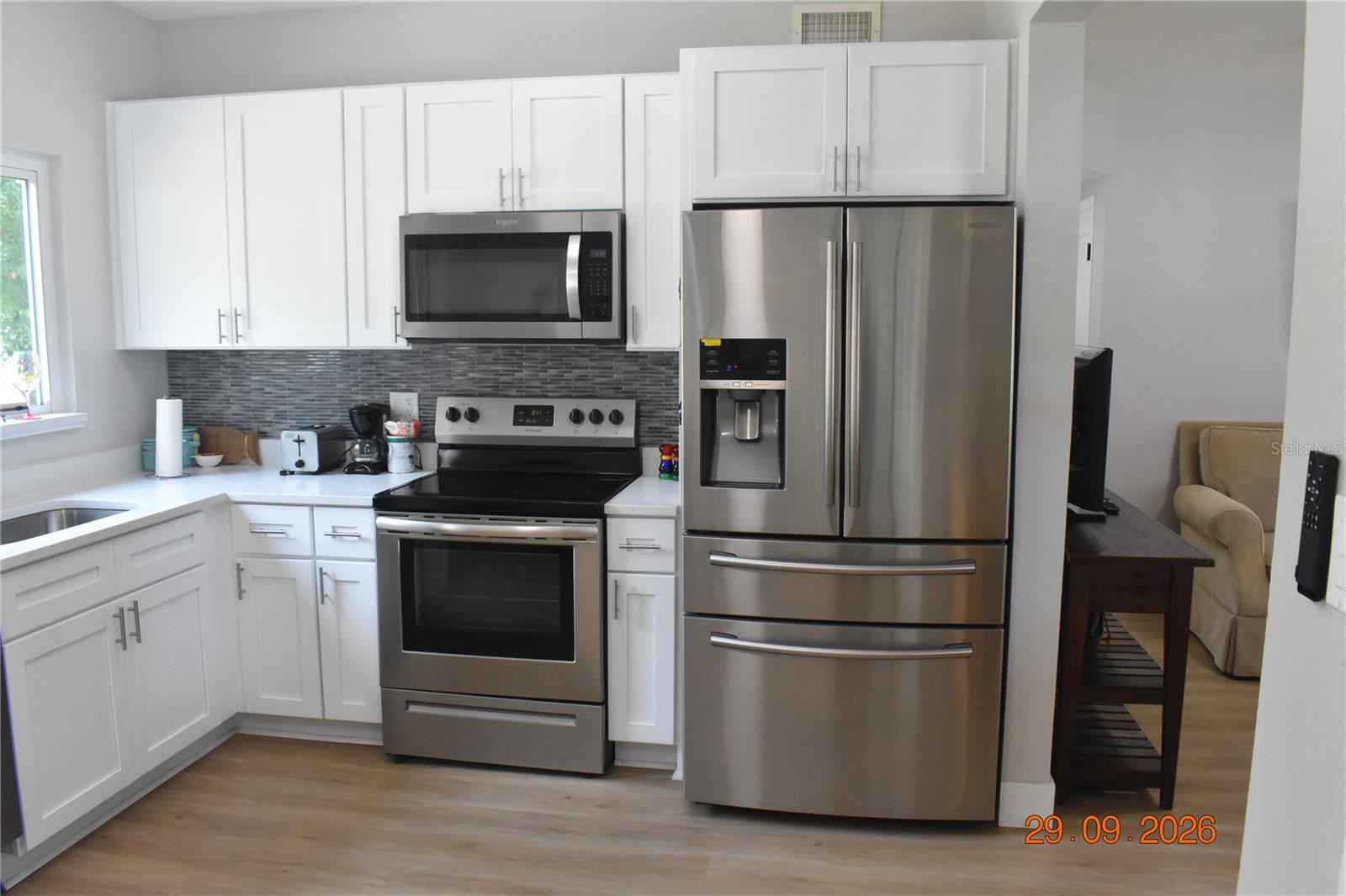 5165 104TH WAY N — photo 2