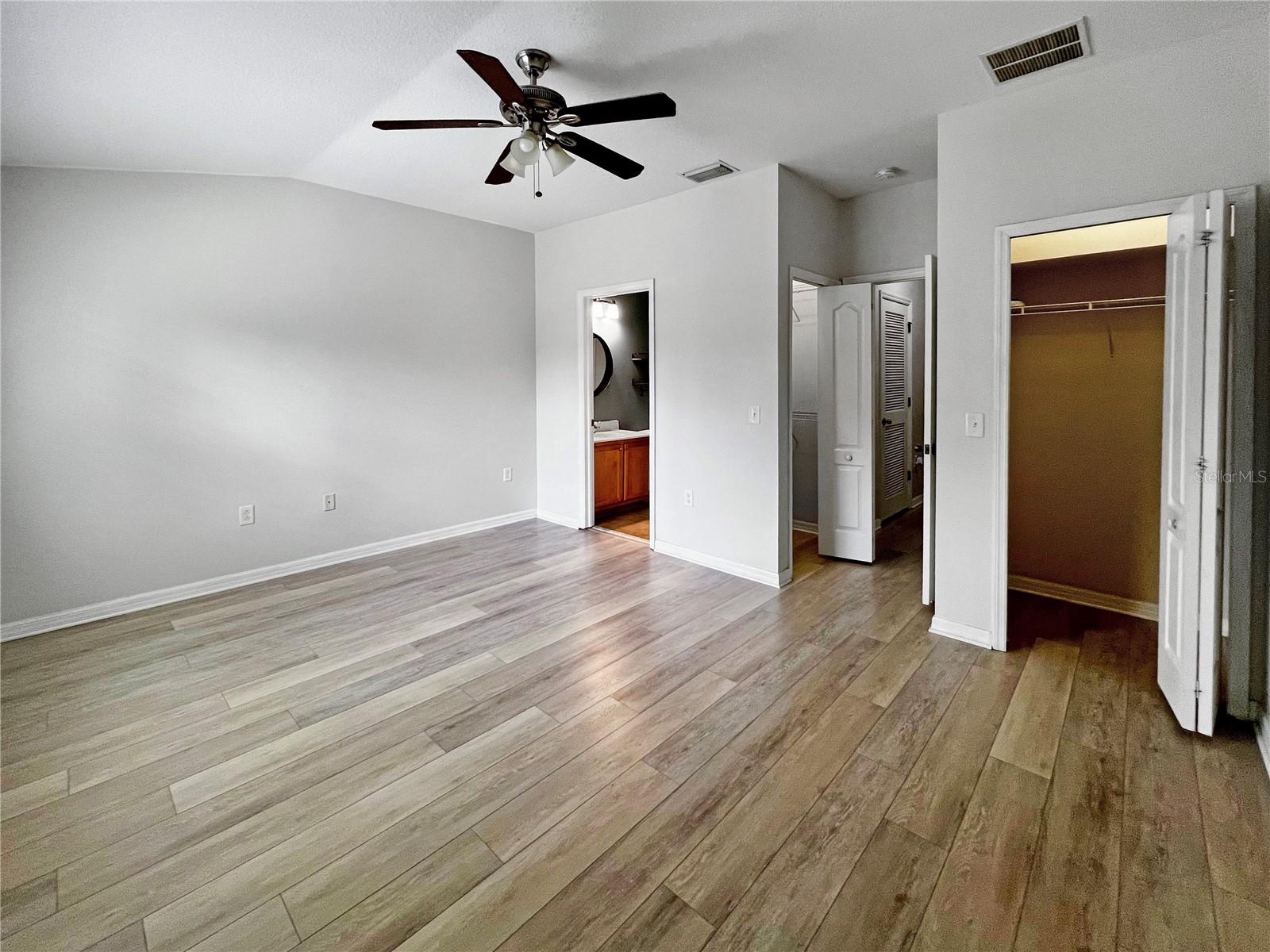15767 STABLE RUN DR — photo 30