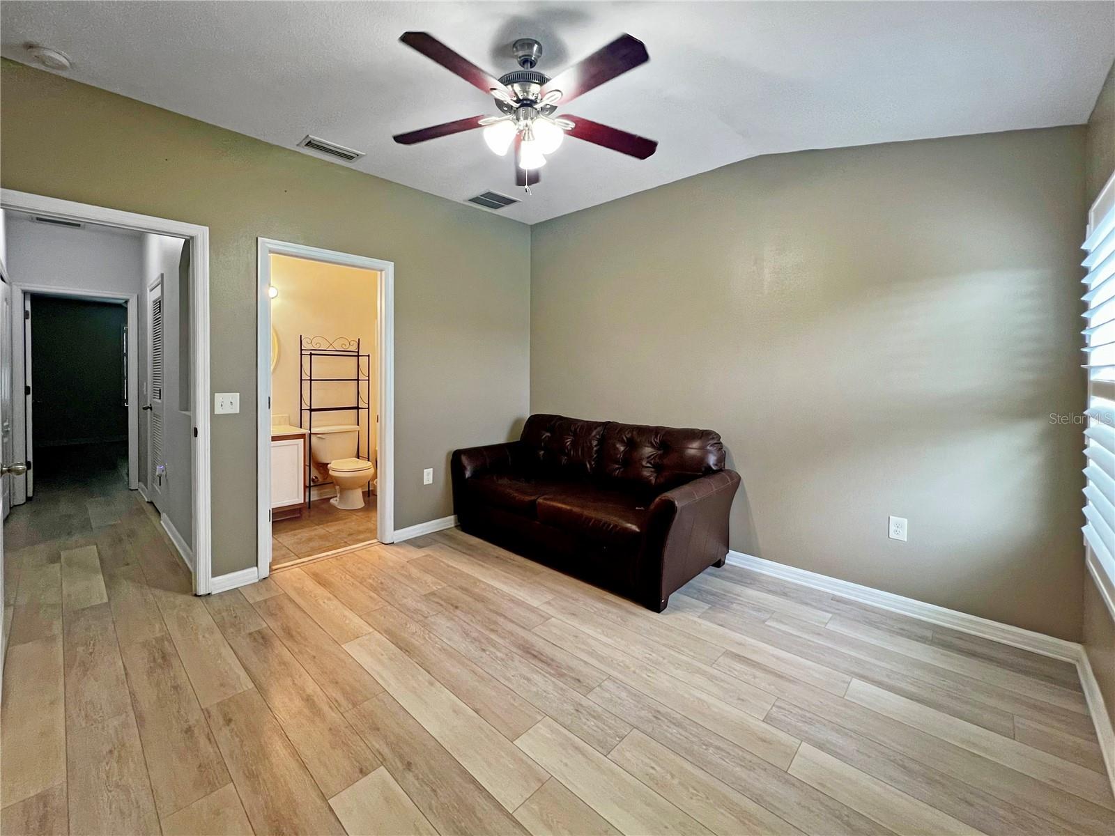 15767 STABLE RUN DR — photo 37