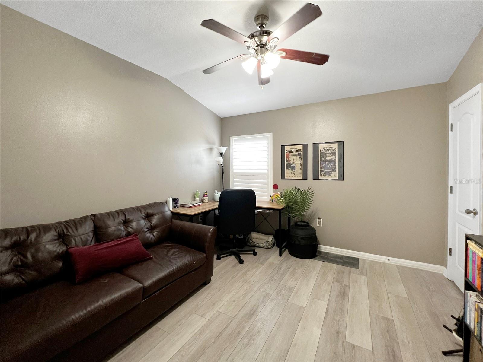 15767 STABLE RUN DR — photo 36