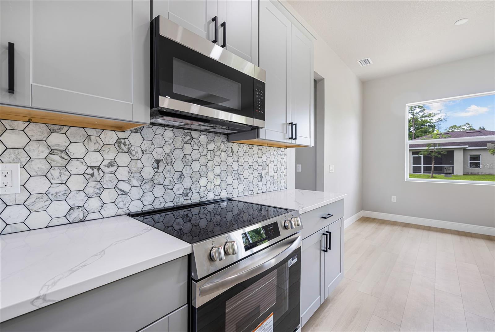 2635 SNUG ST — photo 11