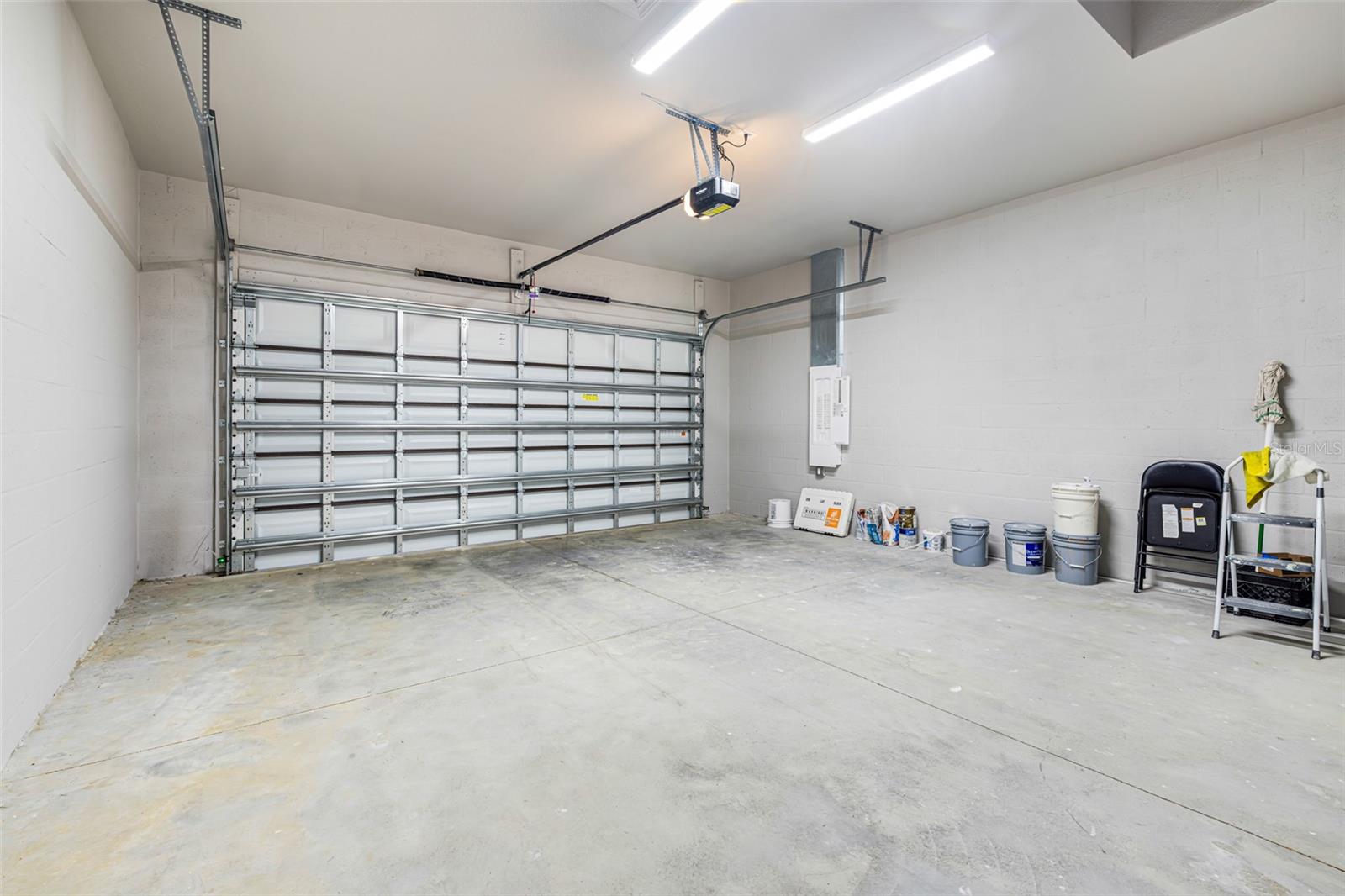 2635 SNUG ST — photo 46
