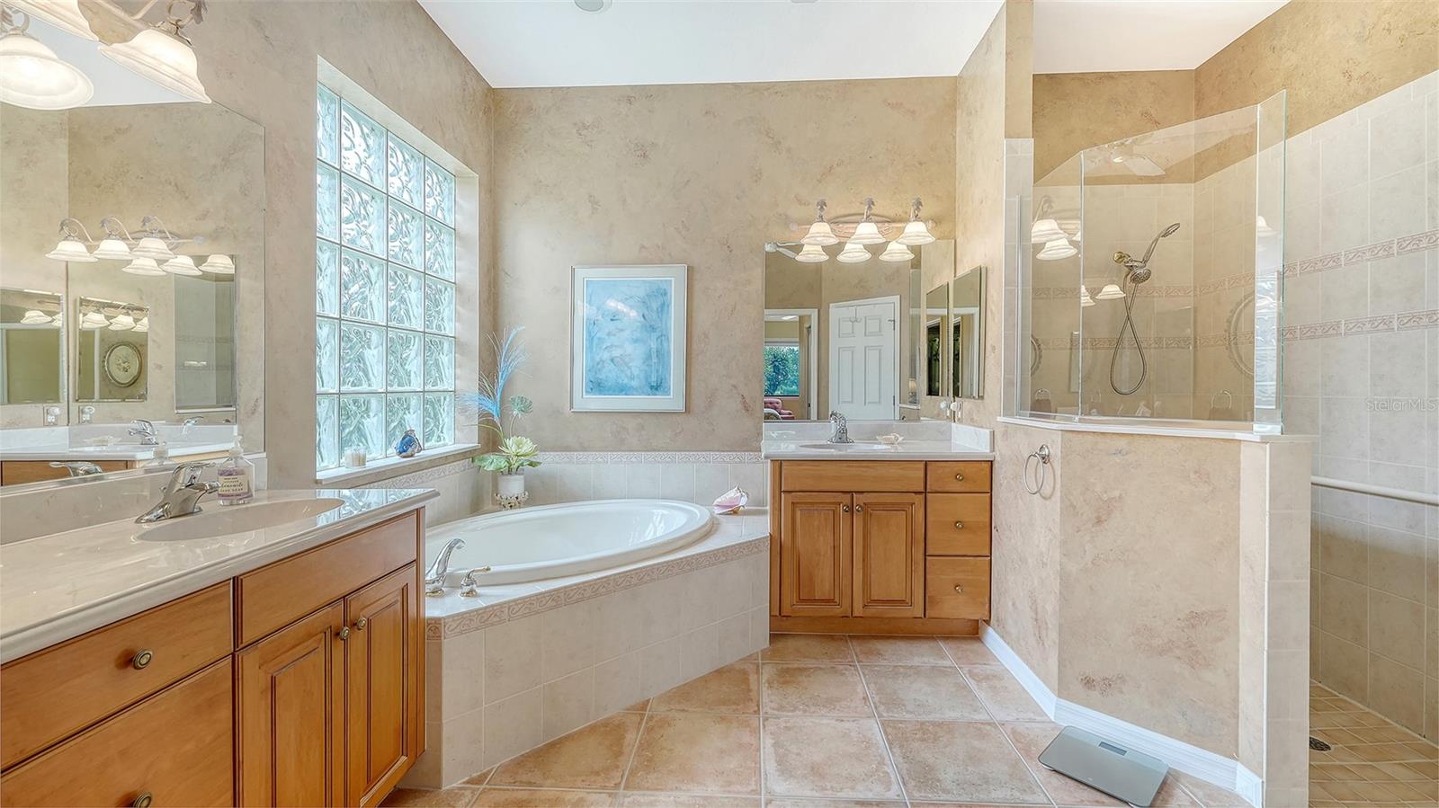 5157 COTE DU RHONE WAY — photo 26