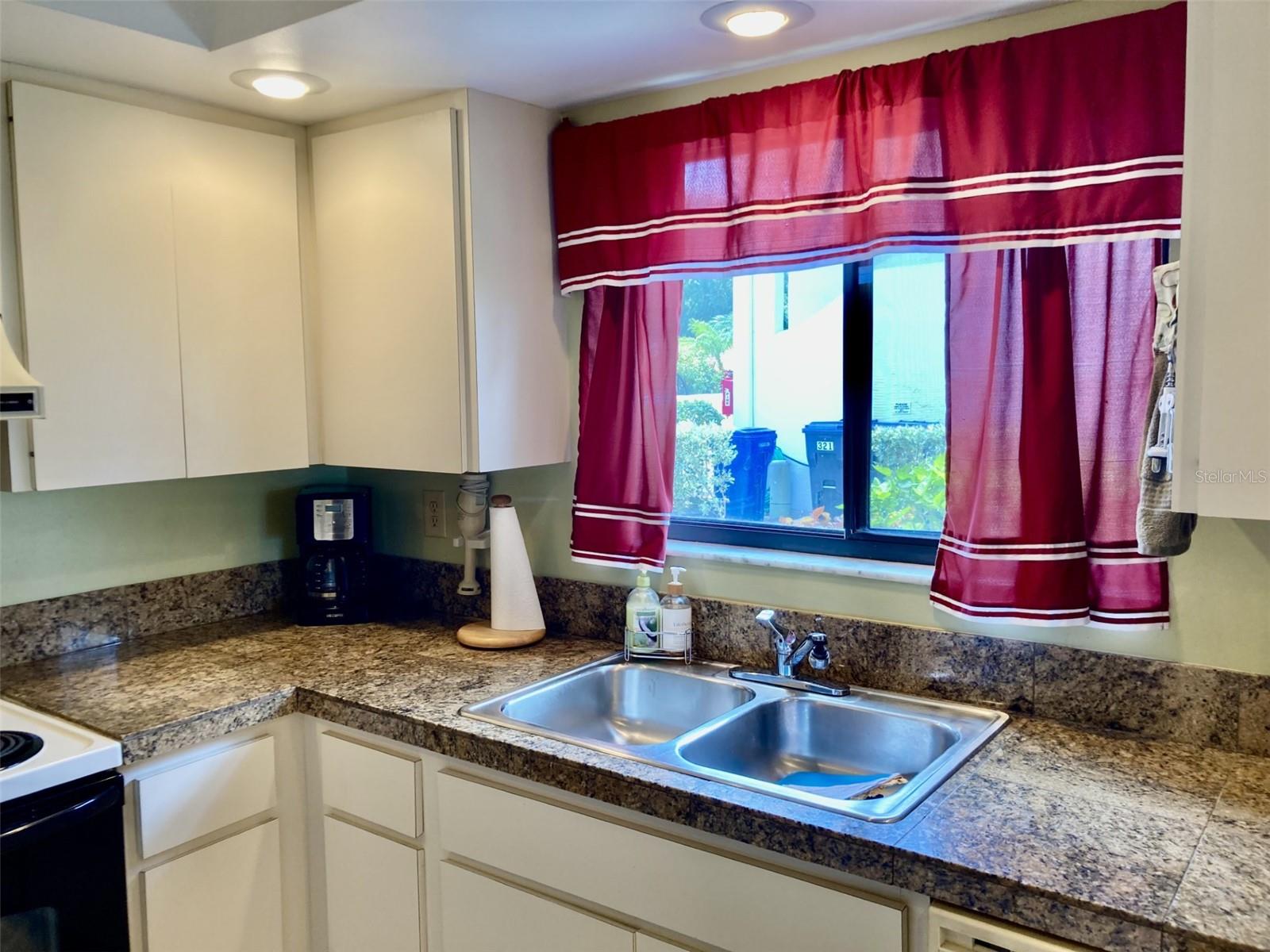 331 BARCELONA DR #331 — photo 13