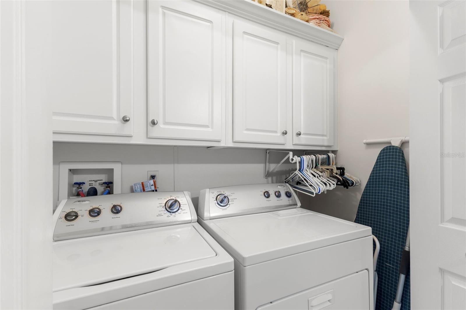 124 AMERICANA CT NE #214 — photo 23