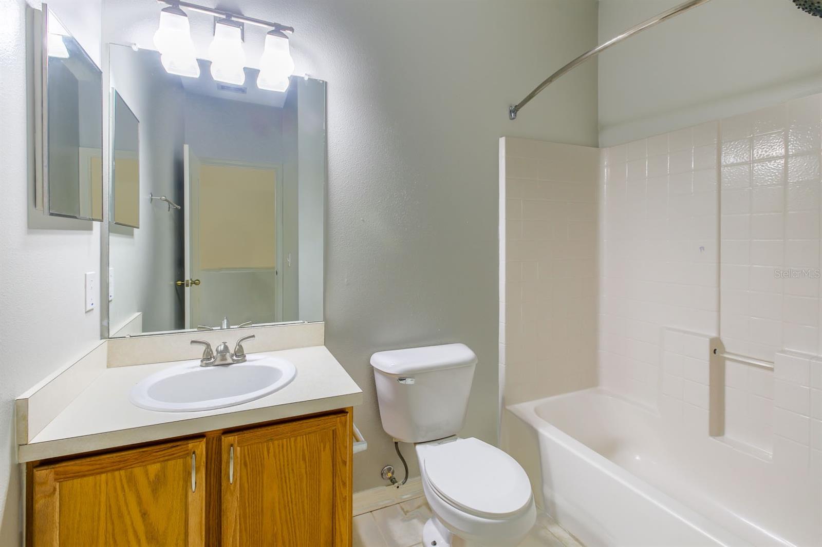 16342 ROLLINGBROOK DR — photo 29