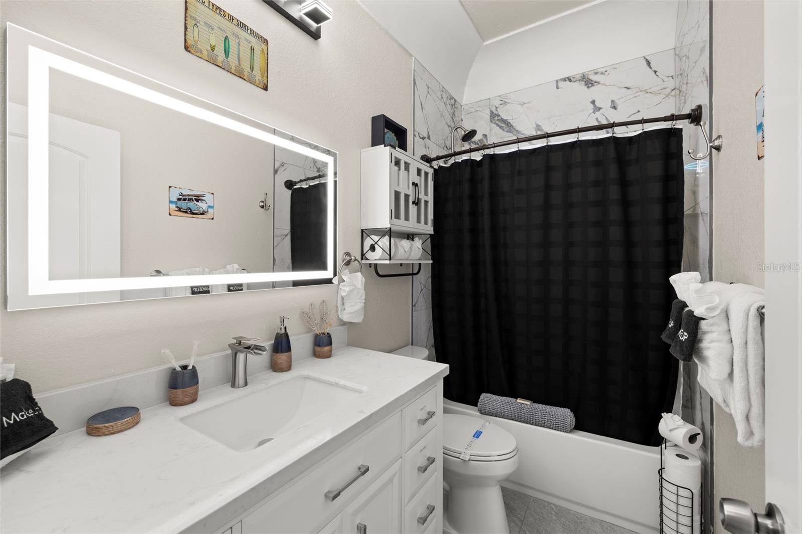 2526 W UNION ST — photo 14