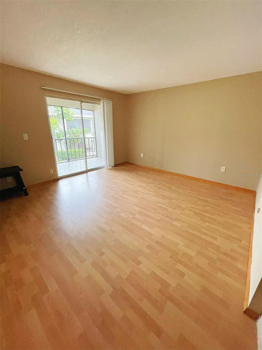 14402 REUTER STRASSE CIR #223 — photo 6