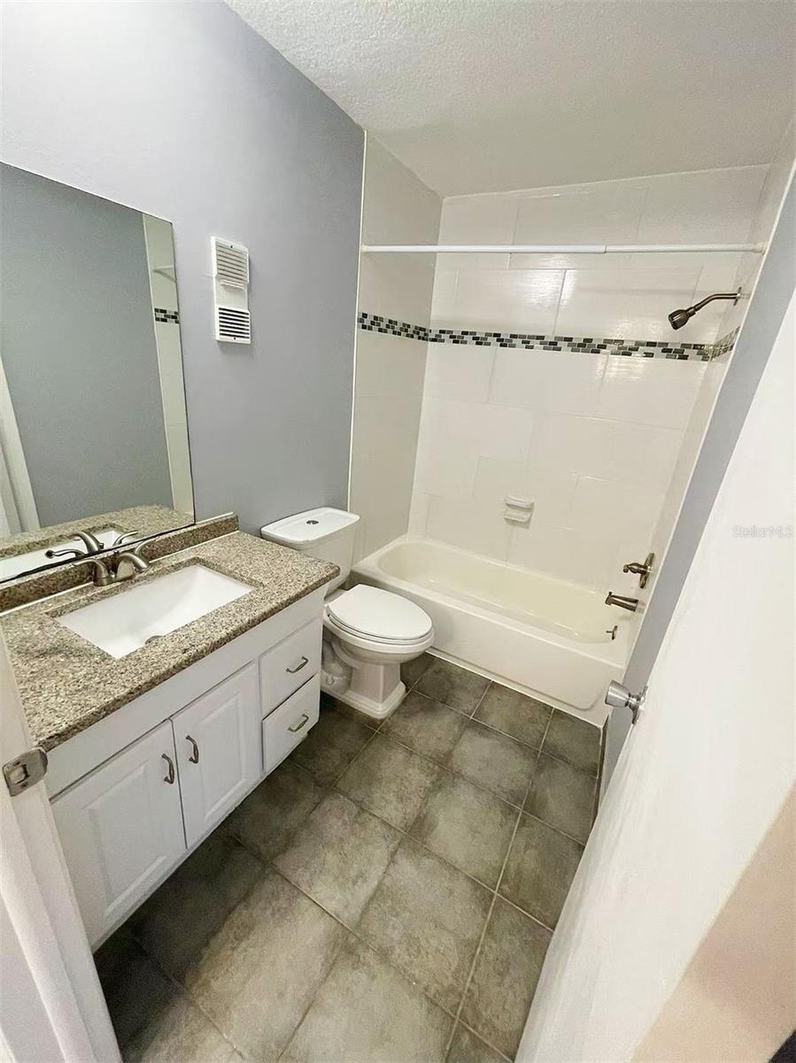 14402 REUTER STRASSE CIR #223 — photo 17