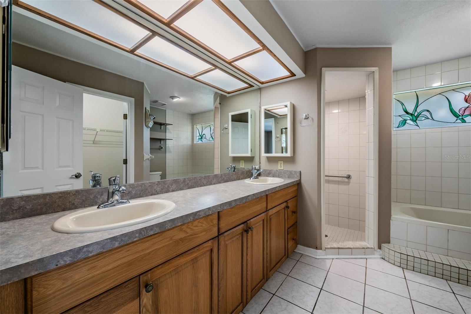 3817 NICHOLAS CIR — photo 46