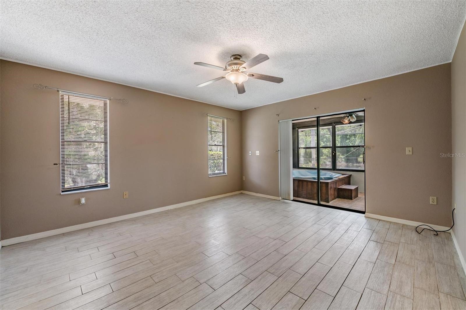 3817 NICHOLAS CIR — photo 44