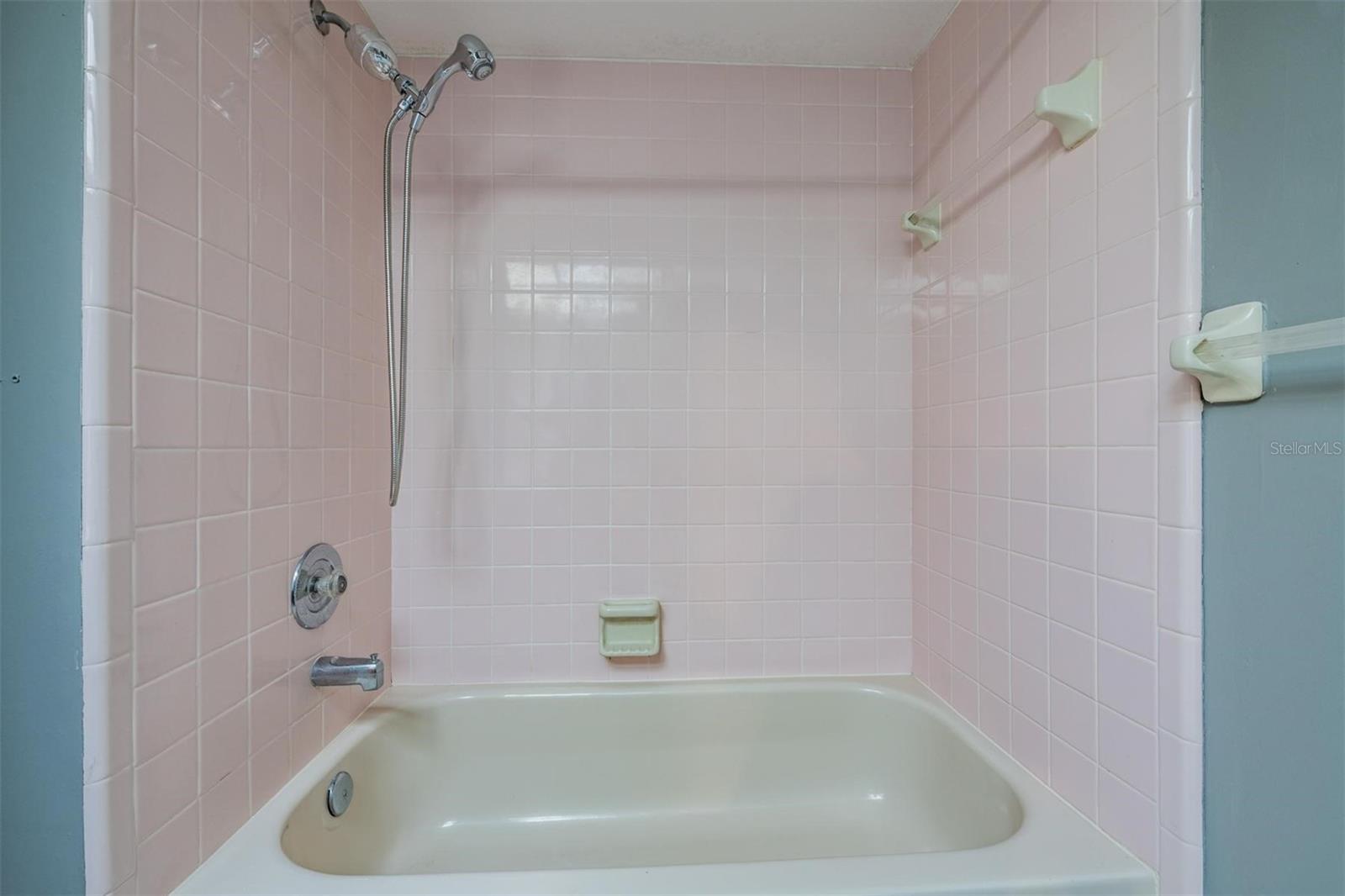 3817 NICHOLAS CIR — photo 55