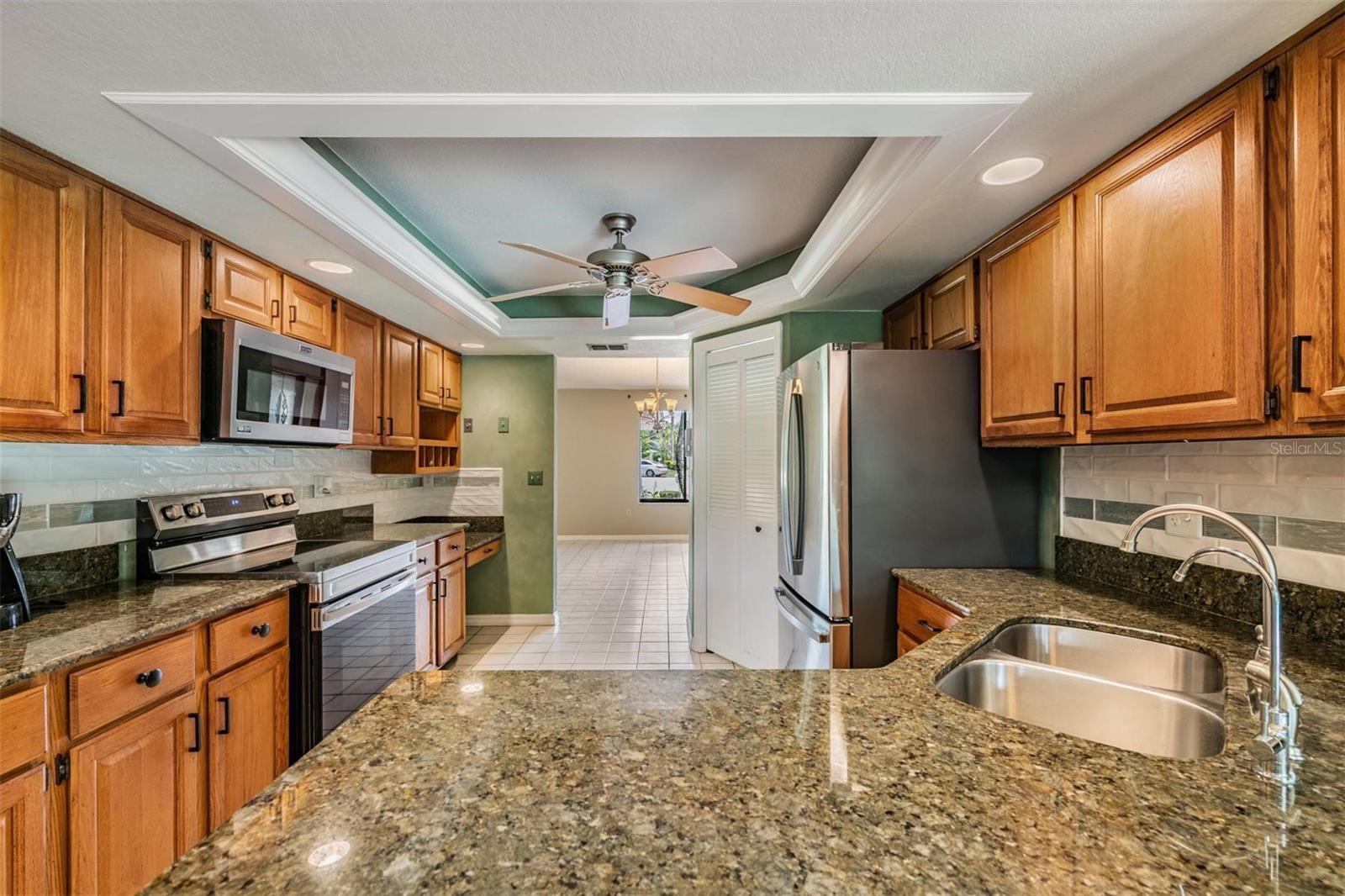 3817 NICHOLAS CIR — photo 35