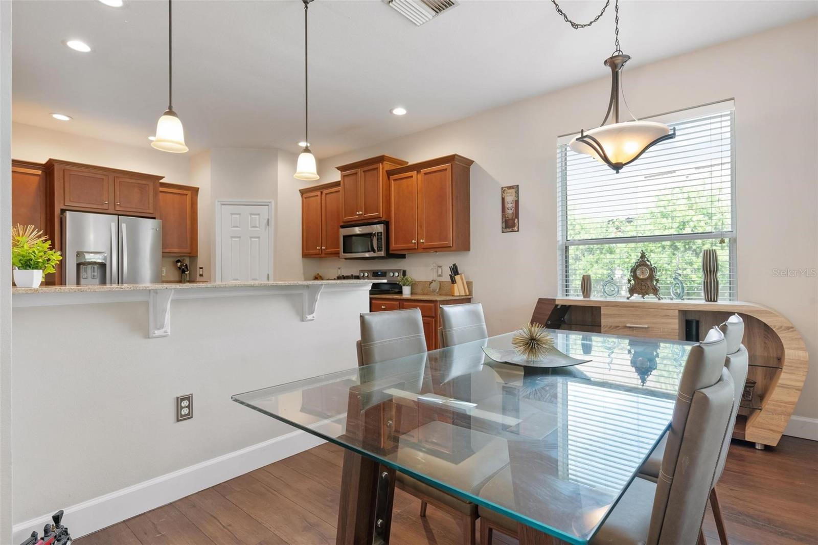 1762 BOTTLEBRUSH WAY — photo 12