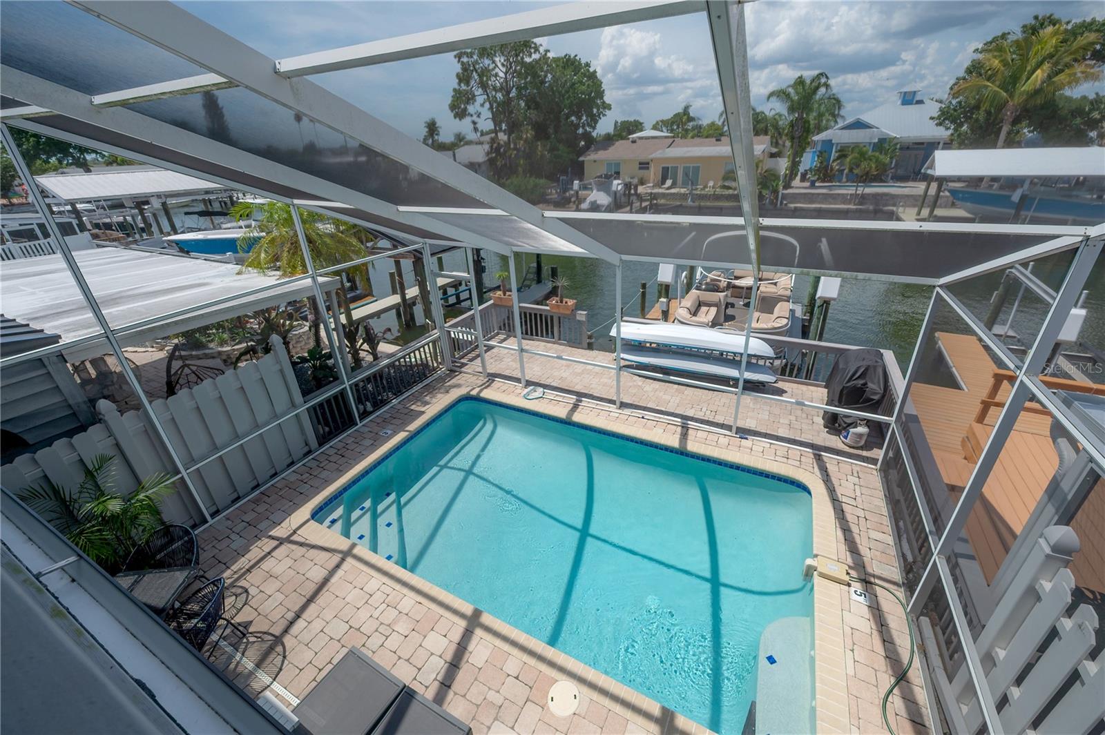 8757 BAY POINTE DR — photo 37