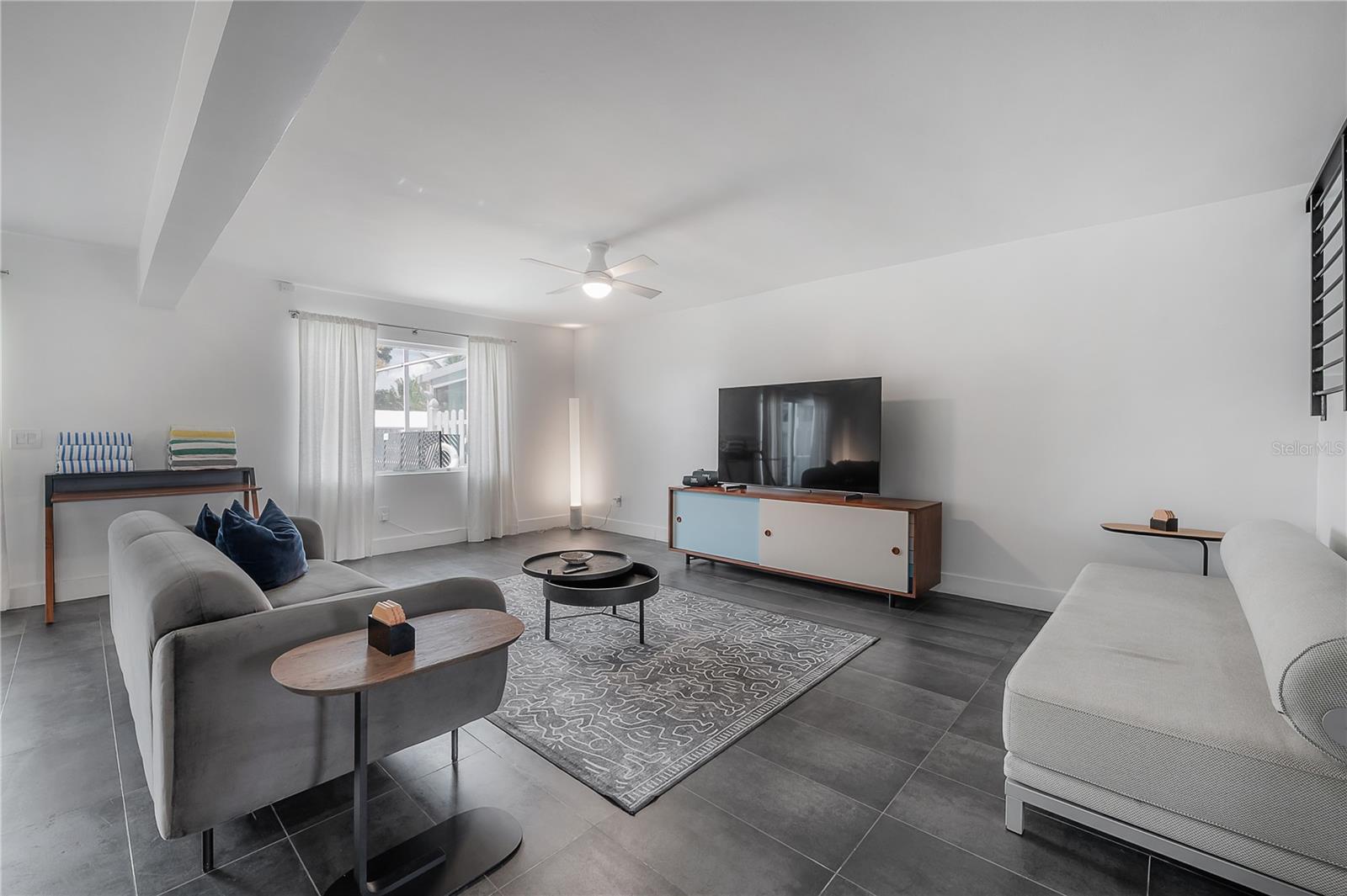 8757 BAY POINTE DR — photo 12