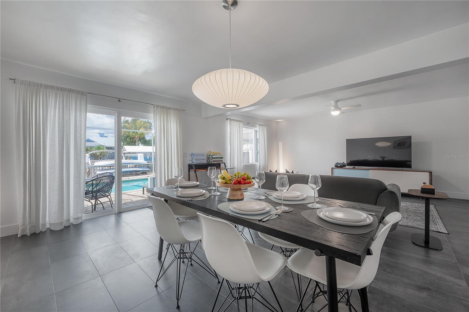8757 BAY POINTE DR — photo 11