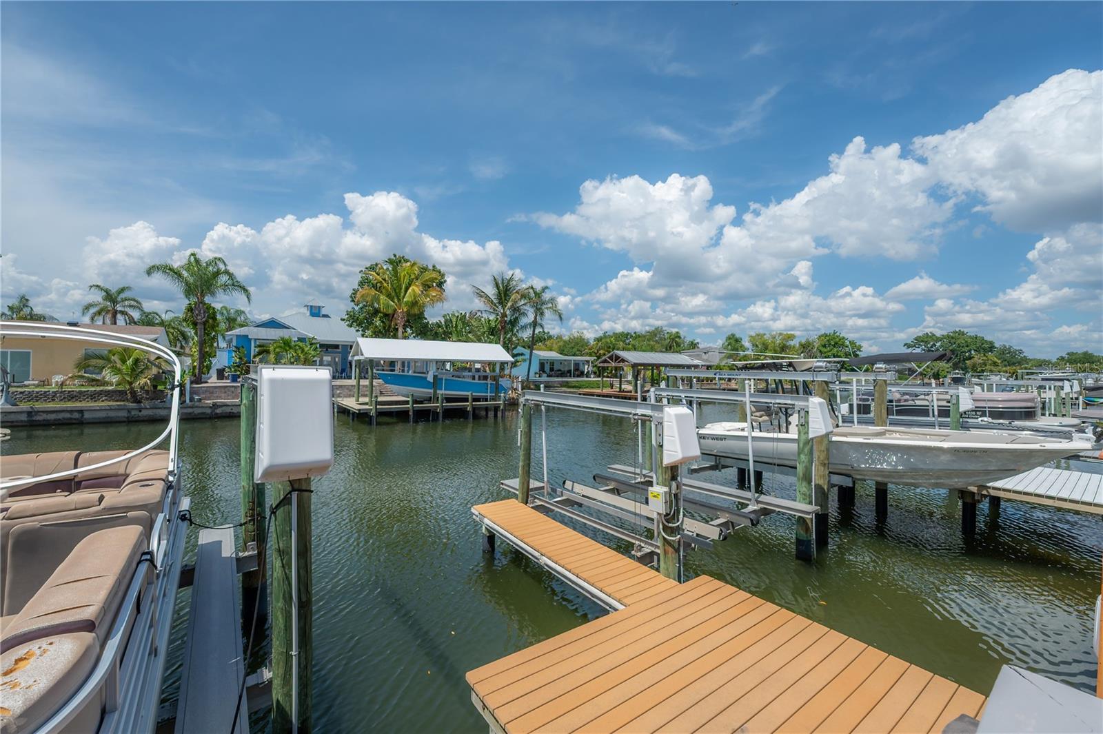 8757 BAY POINTE DR — photo 49