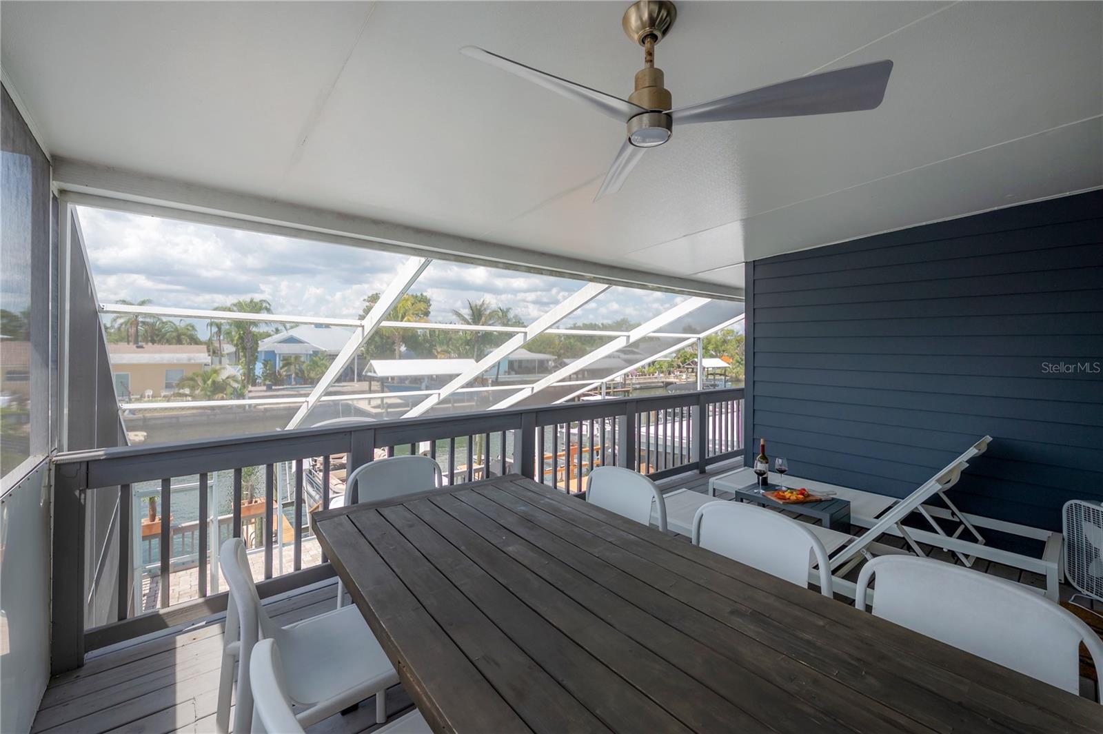8757 BAY POINTE DR — photo 38