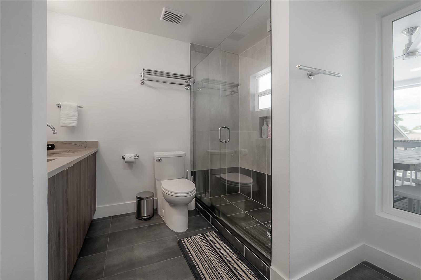 8757 BAY POINTE DR — photo 30