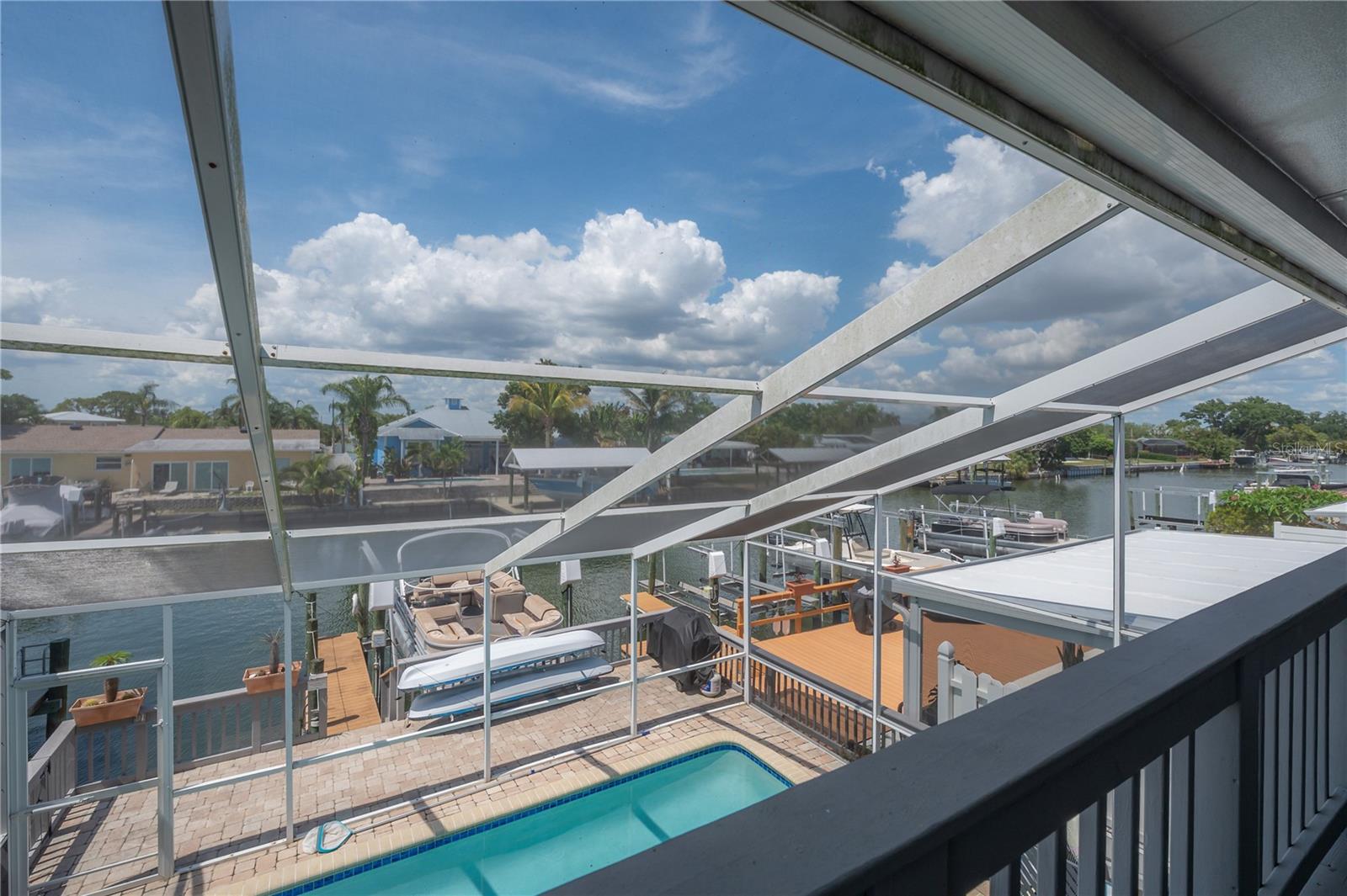 8757 BAY POINTE DR — photo 36