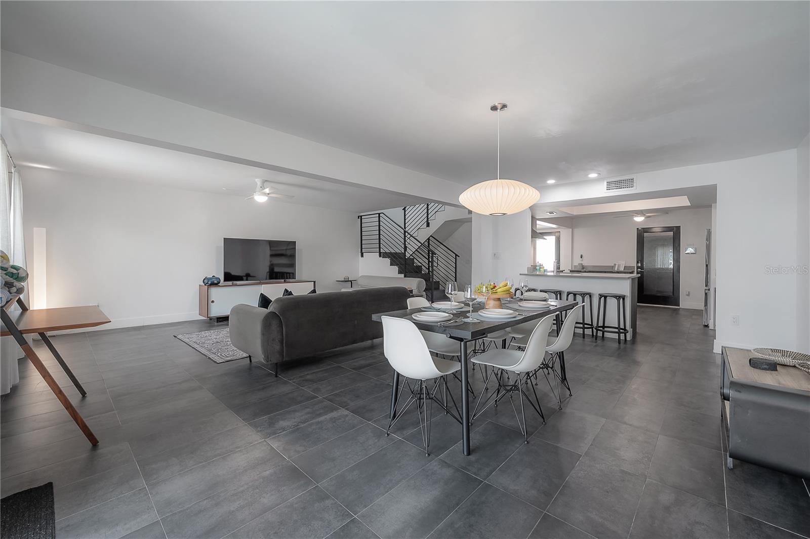8757 BAY POINTE DR — photo 10