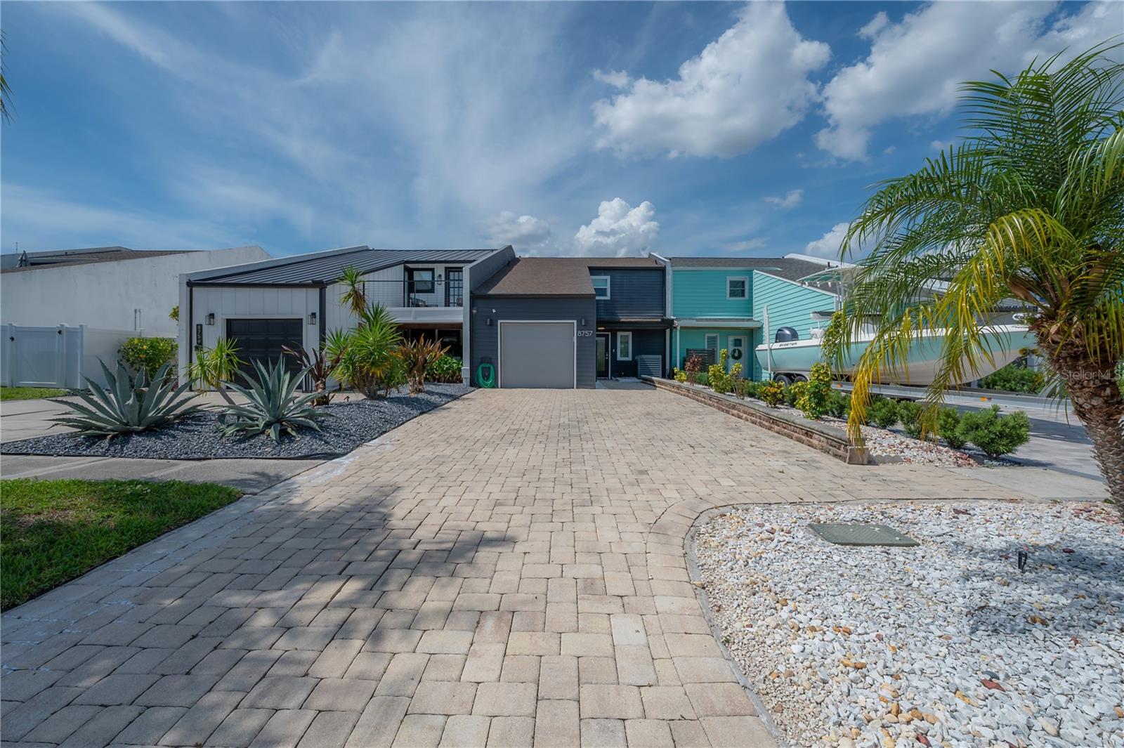 8757 BAY POINTE DR — photo 60